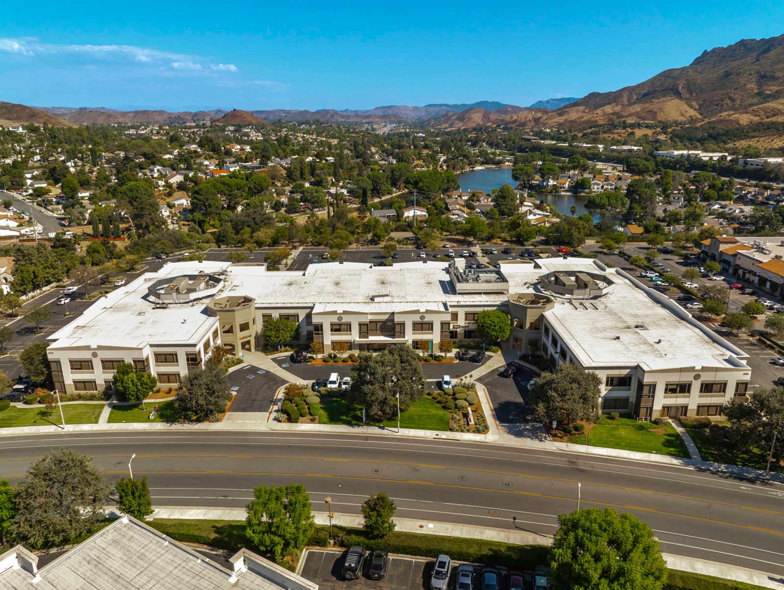 30700_Russell_Ranch_Rd-WV-0051