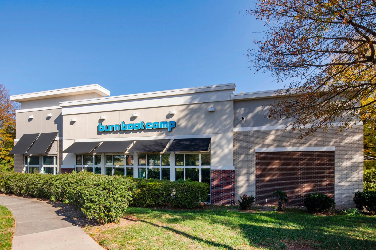 Shoppes at Alexander Place exterior 11-14-25_15