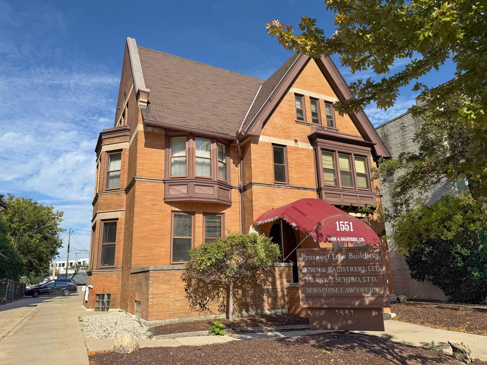 1551 N Prospect - Exterior 2