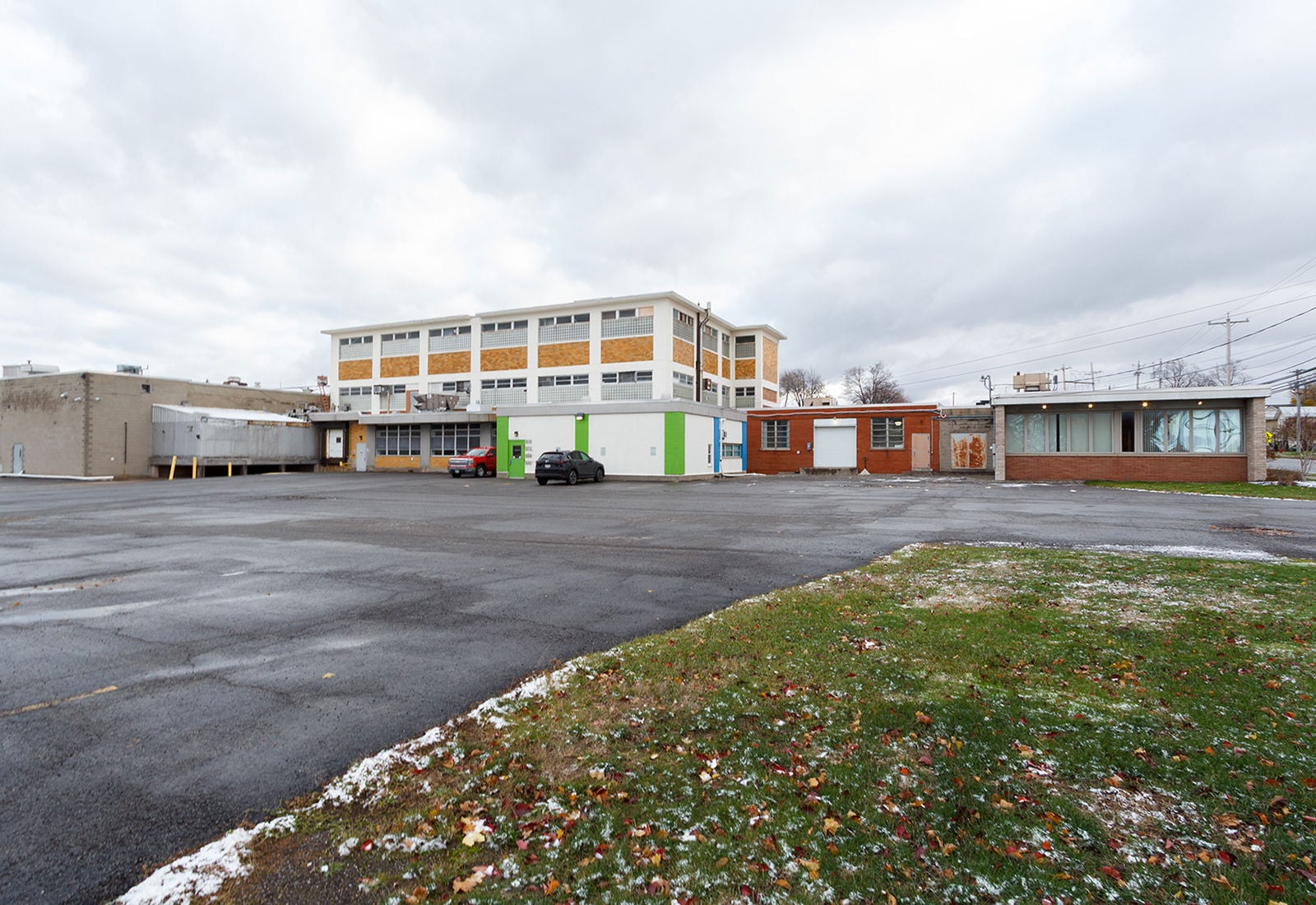 111 West Ave_Albion_8948_1600px