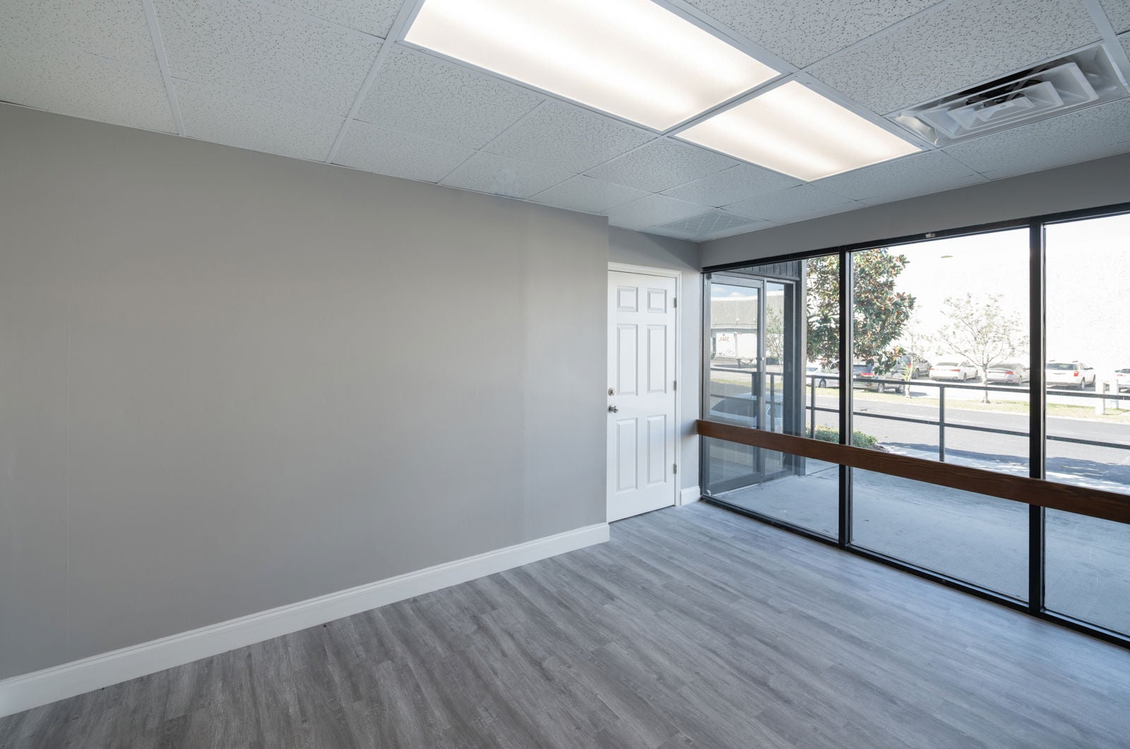 CBRE - 1057 Ellis Rd N - Interiors-3677