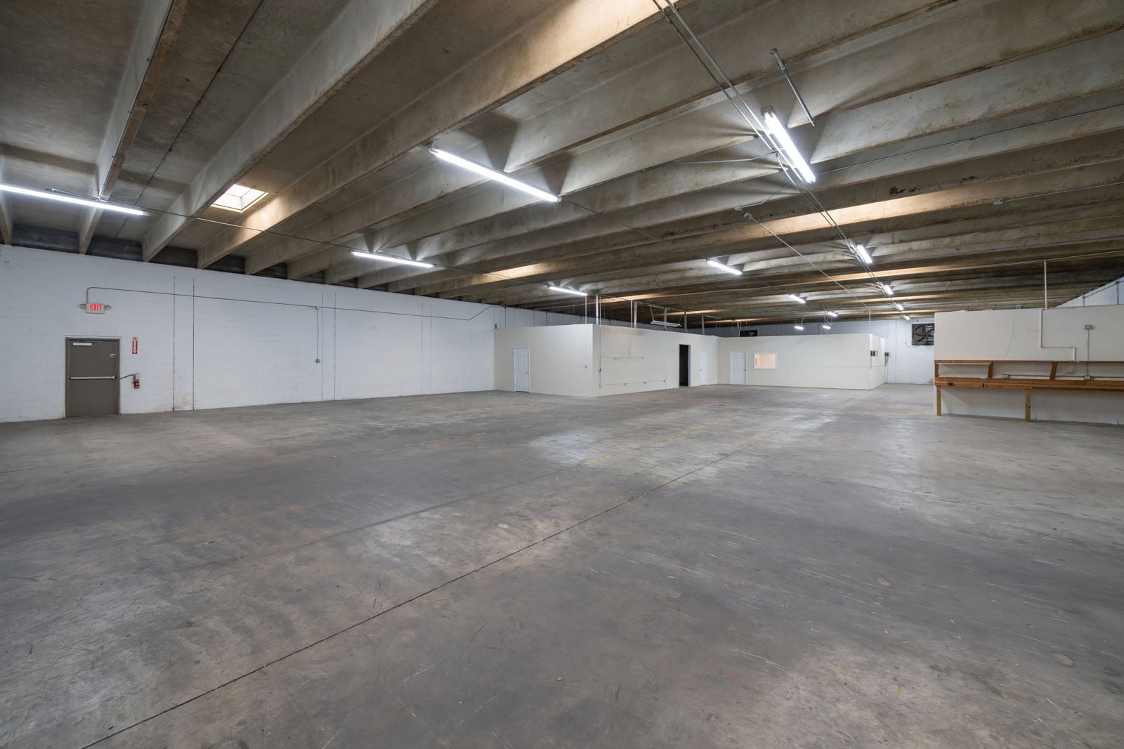 CBRE - 3028 Mercury Road-4320