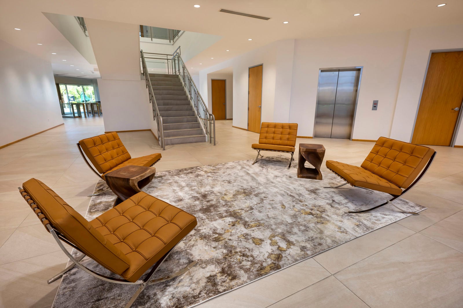 3201 E Elwood St Interior 260 Final Low Res