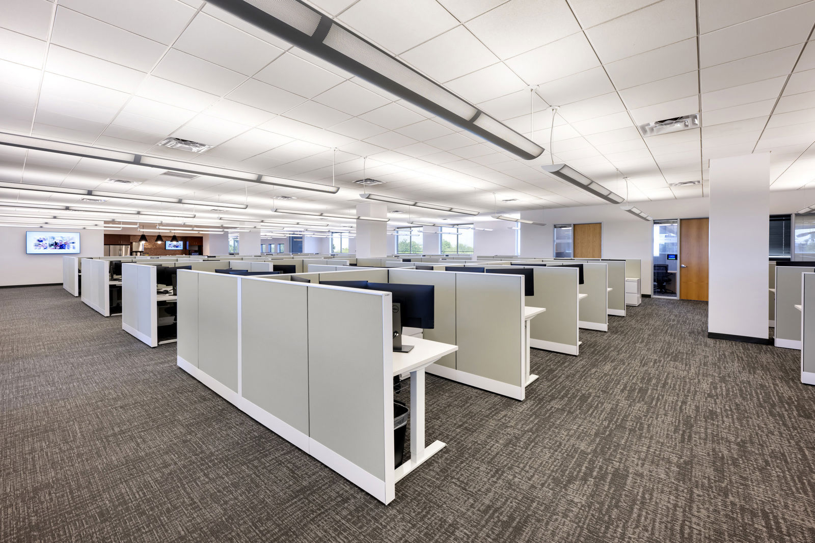 3201 E Elwood St Interior 162 Final Low Res