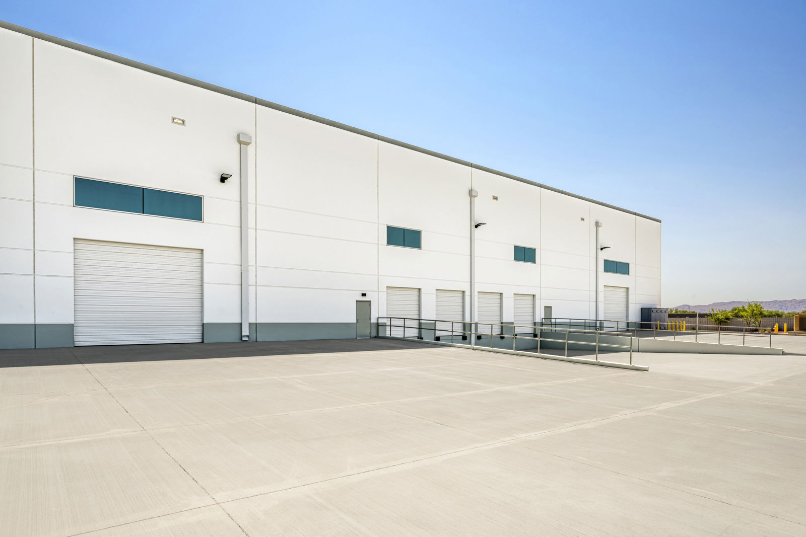 1800 E Sky Harbor Circle North 575 Final Low Res