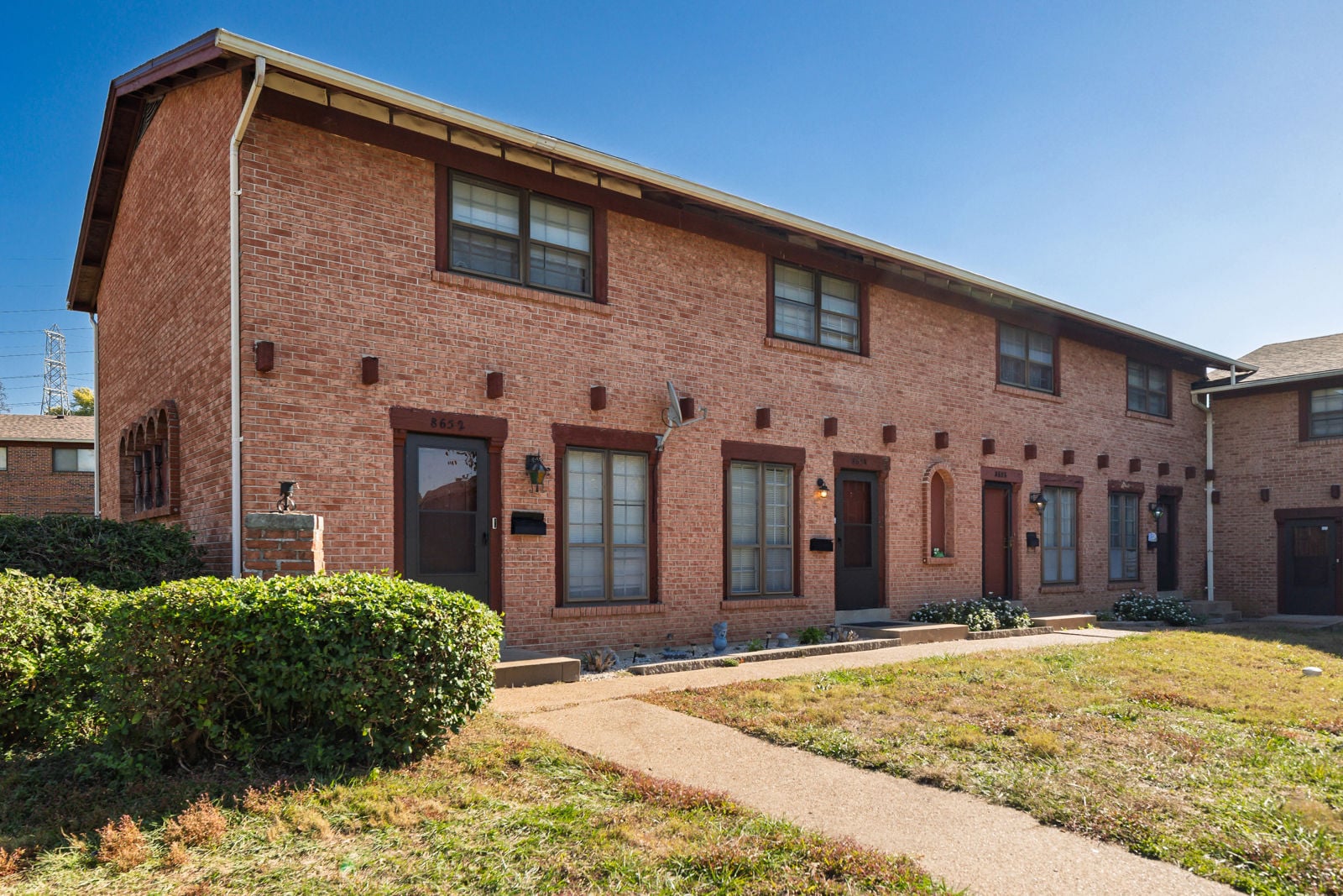 MorningsideTownhomes-7300NHanleyRd-27 - EDIT