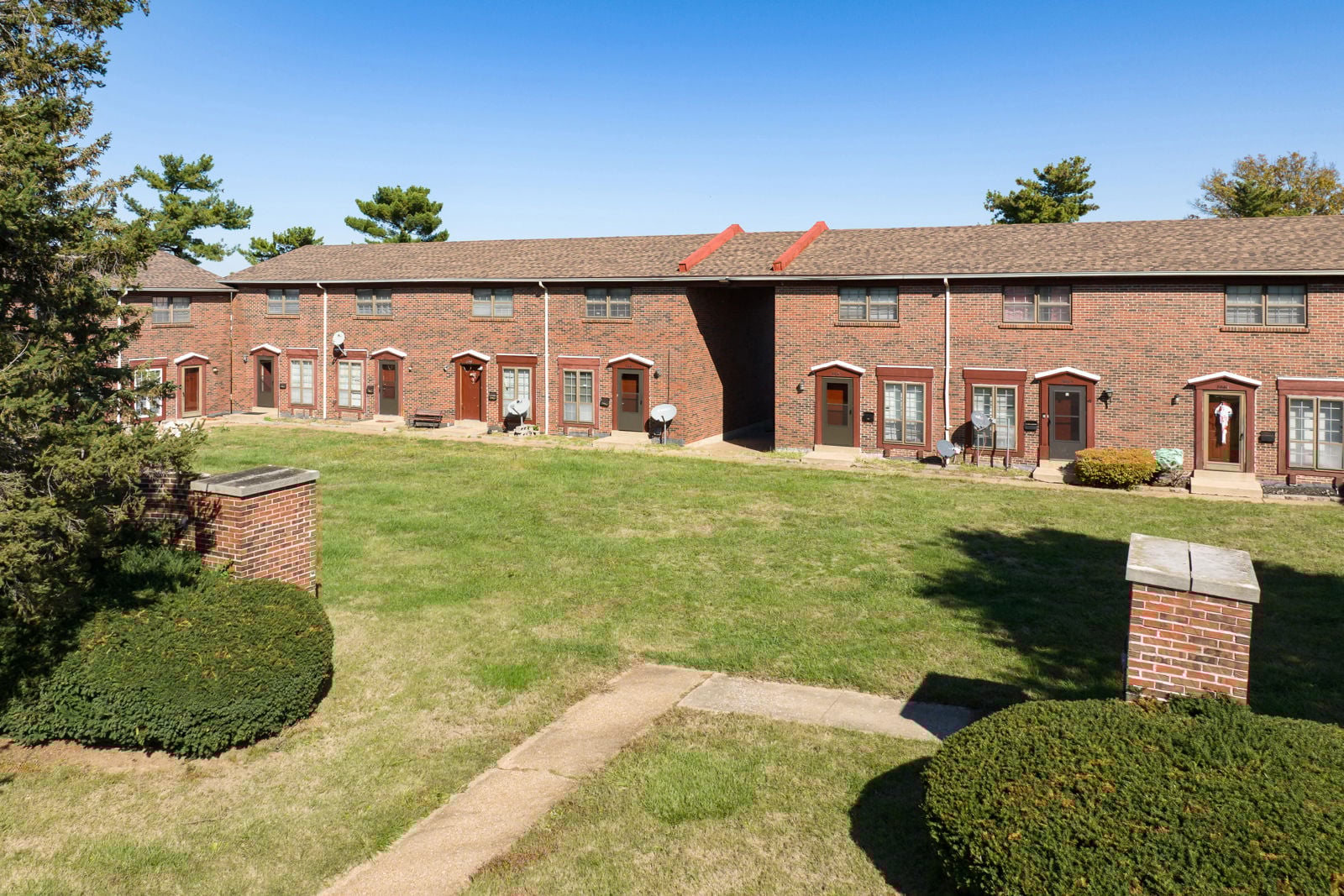 MorningsideTownhomes-7300NHanleyRd-34