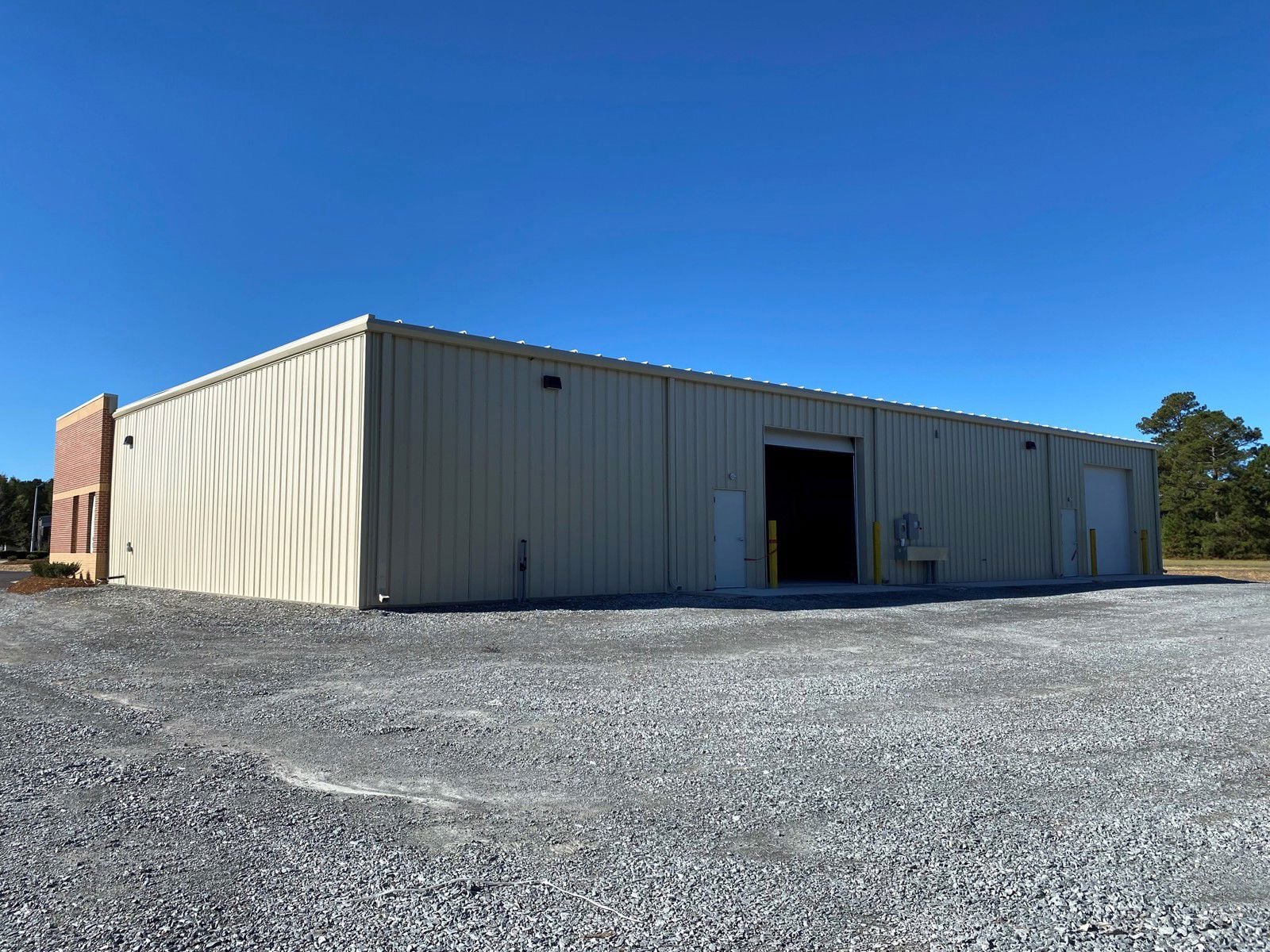 228 Airport Industrial Drive - Loading