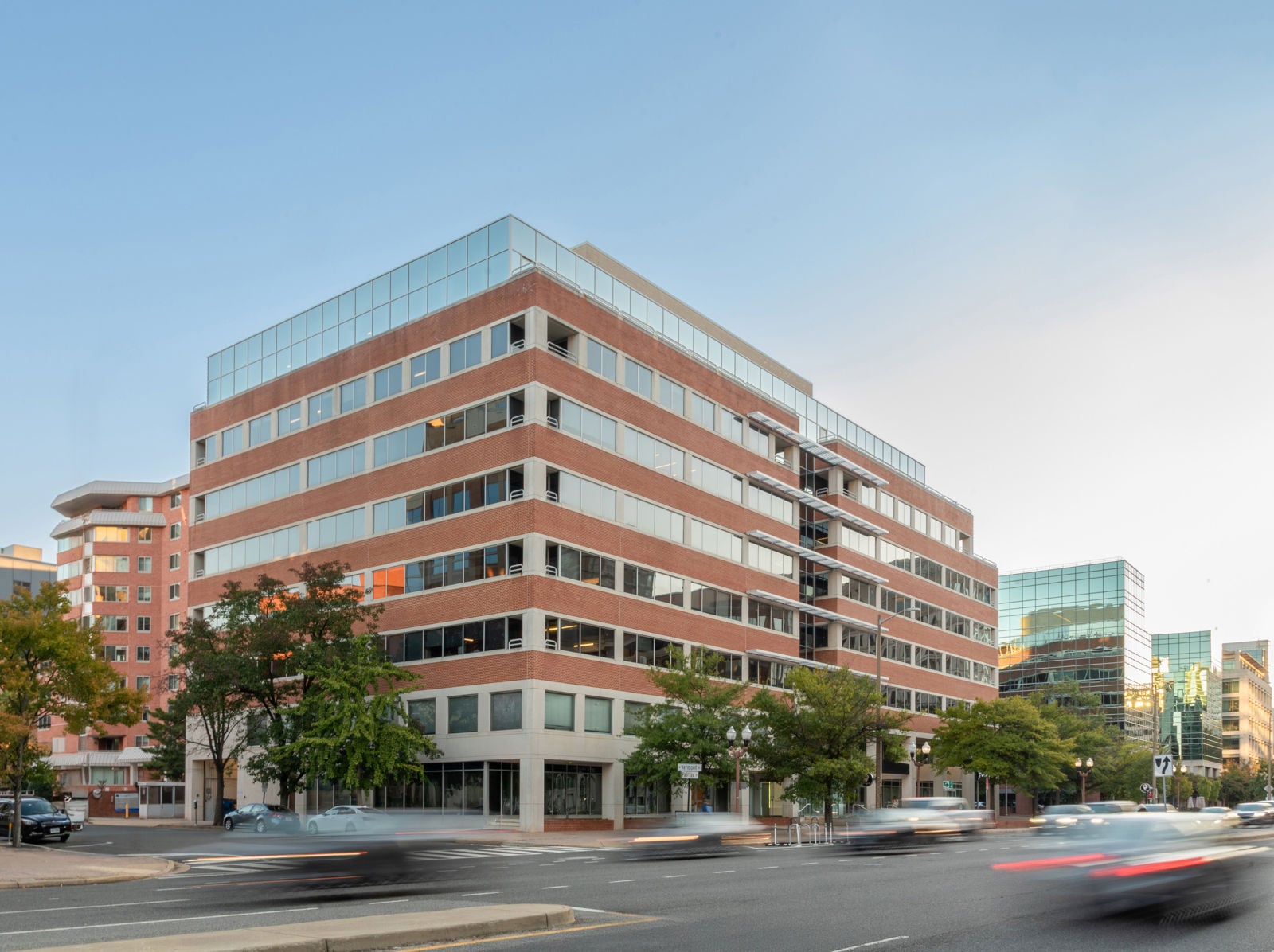 4401 N Fairfax - Exterior Oct 2025 1