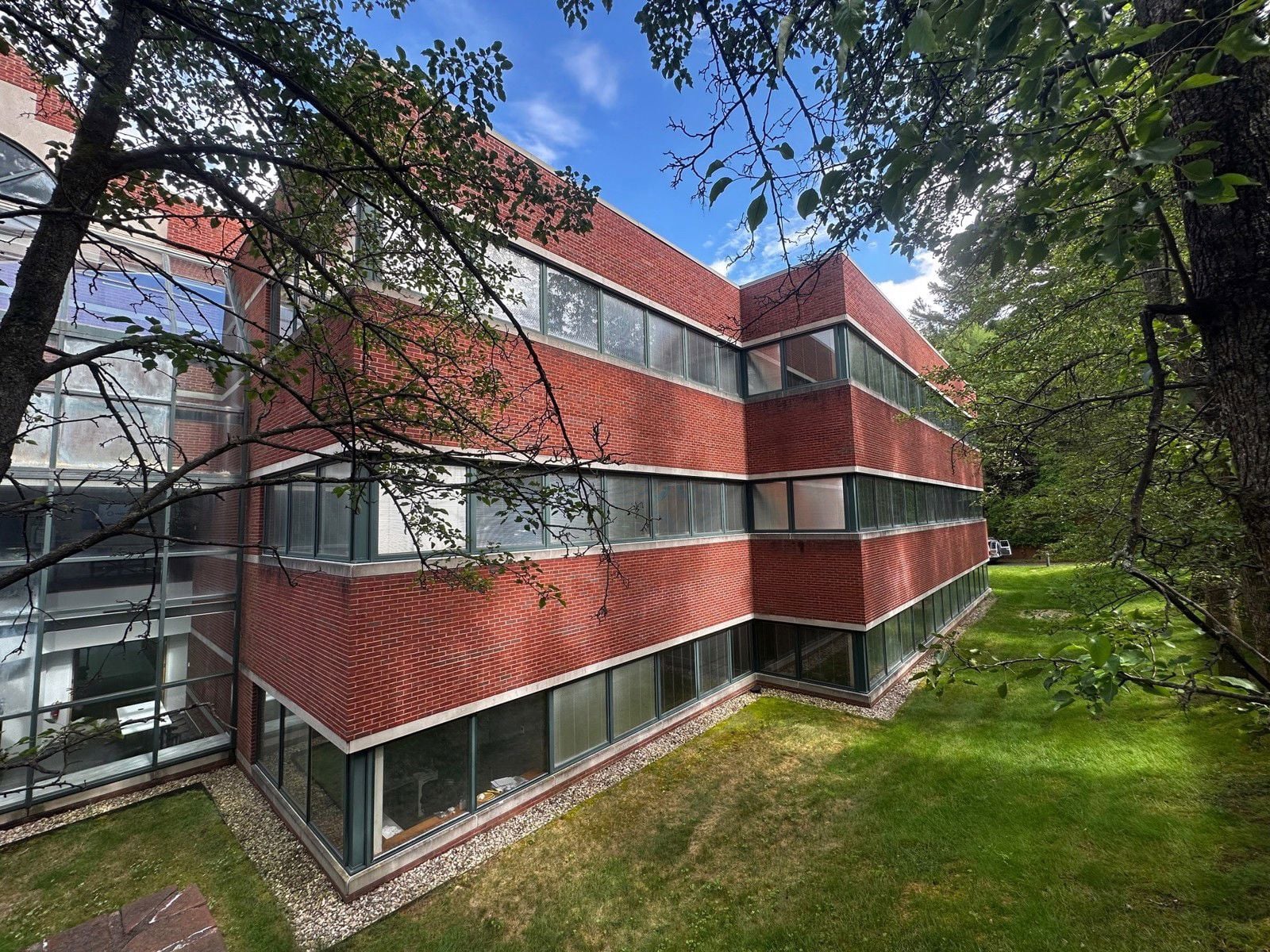 125 Powder Forest Drive - Image 4