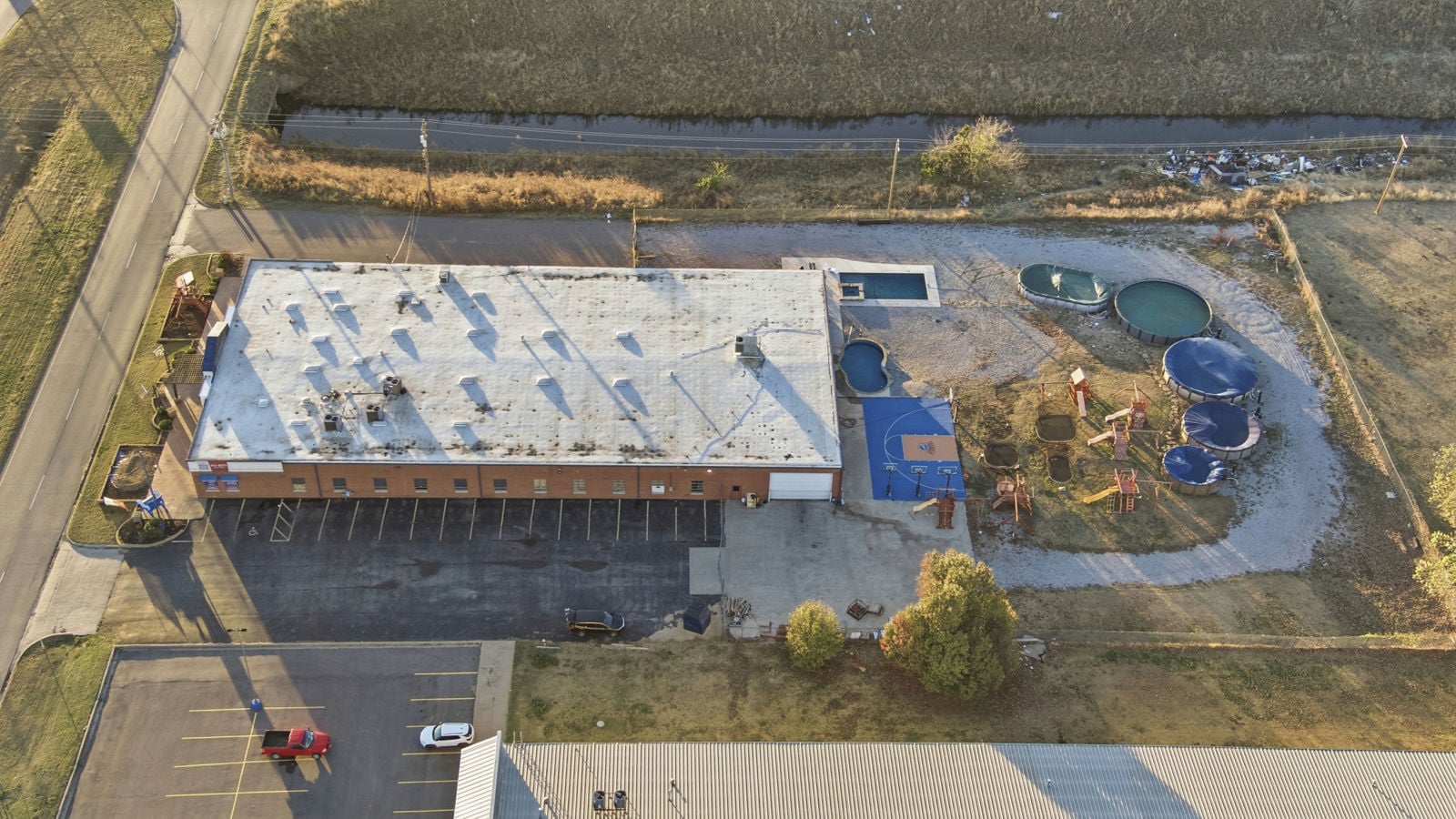 13-160_4335%20W%20Reno%20Ave