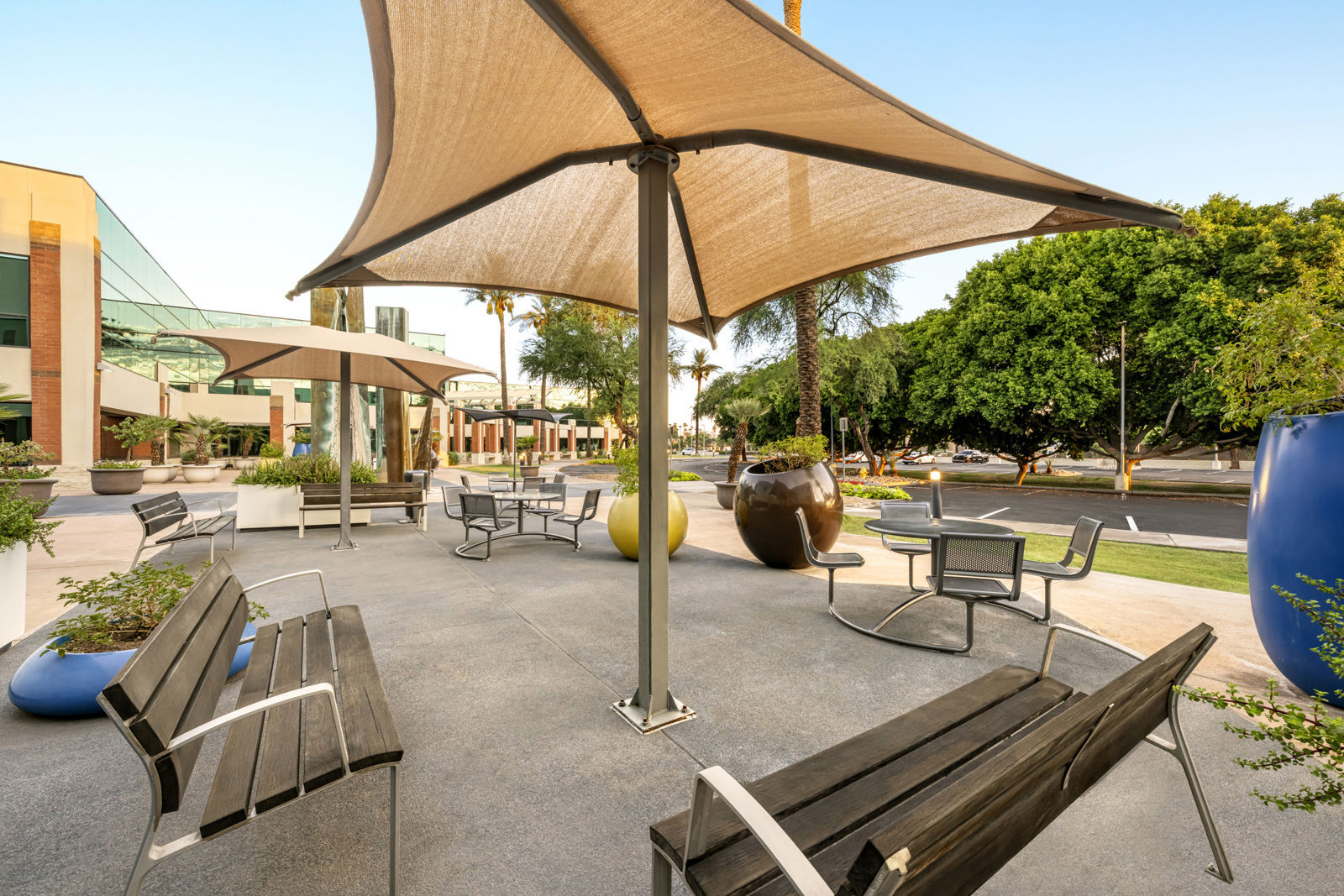 2141-2151 E Broadway Road 470 Final Low Res