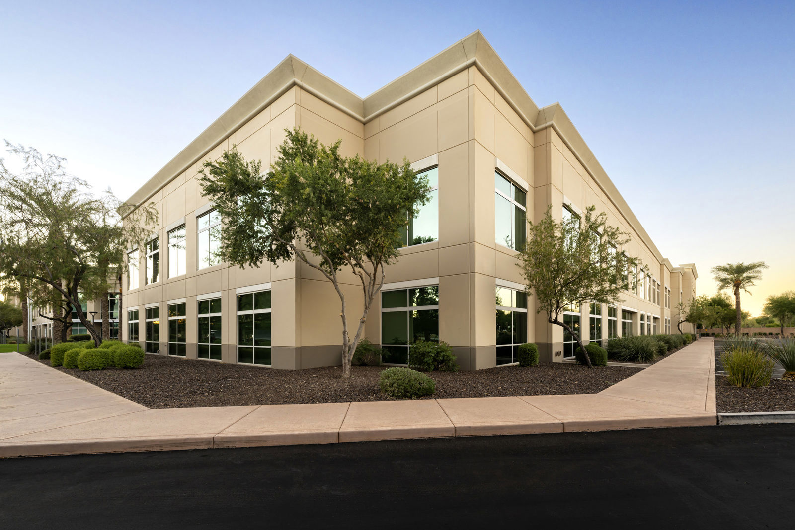 2600 W Geronimo 113 Final Low Res