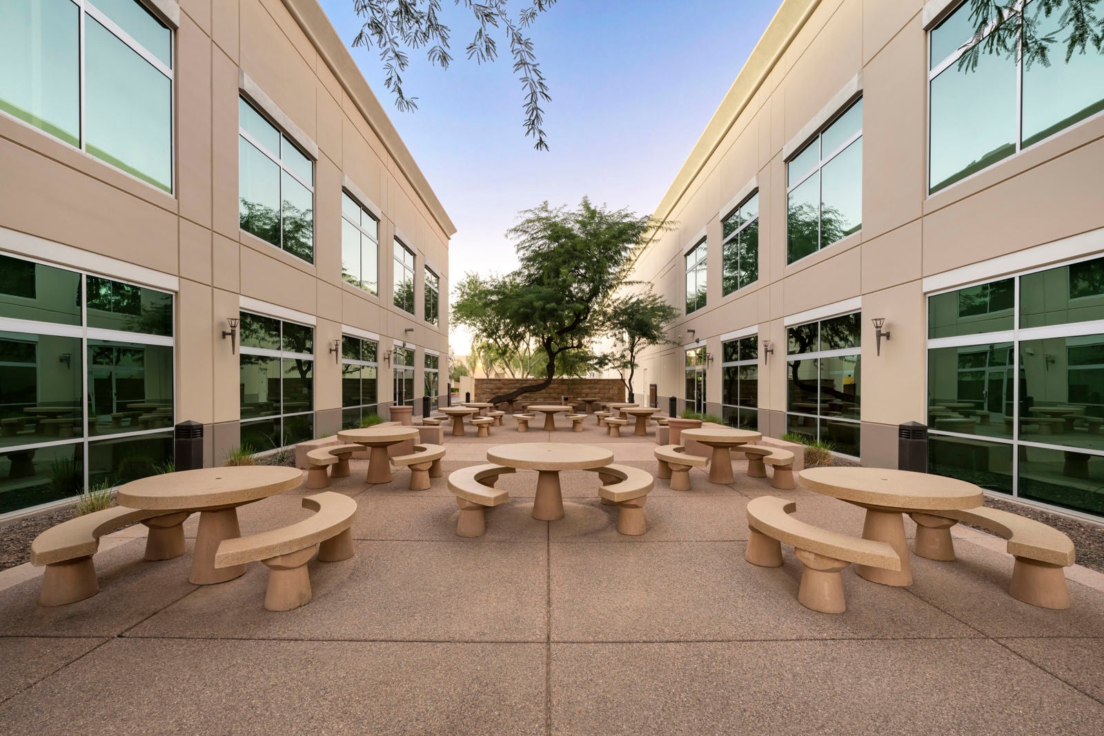 2600 W Geronimo 190 Final Low Res