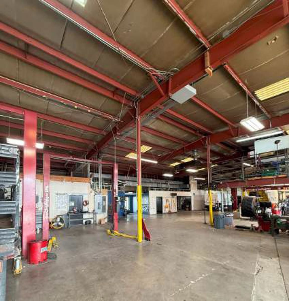 5750 Fairfax Brochure (warehouse)