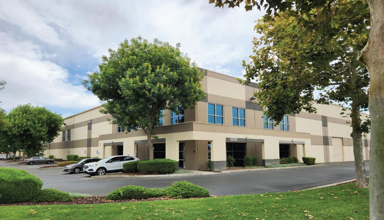 2340 E Main Front Photo