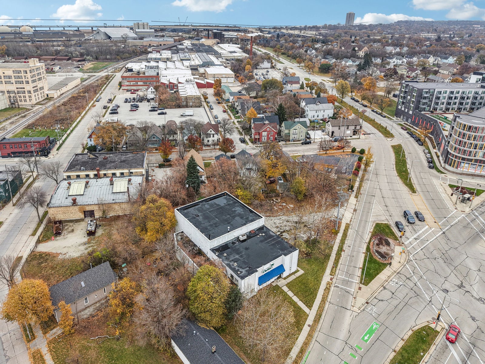 7-print-E Bay St-S2111-007