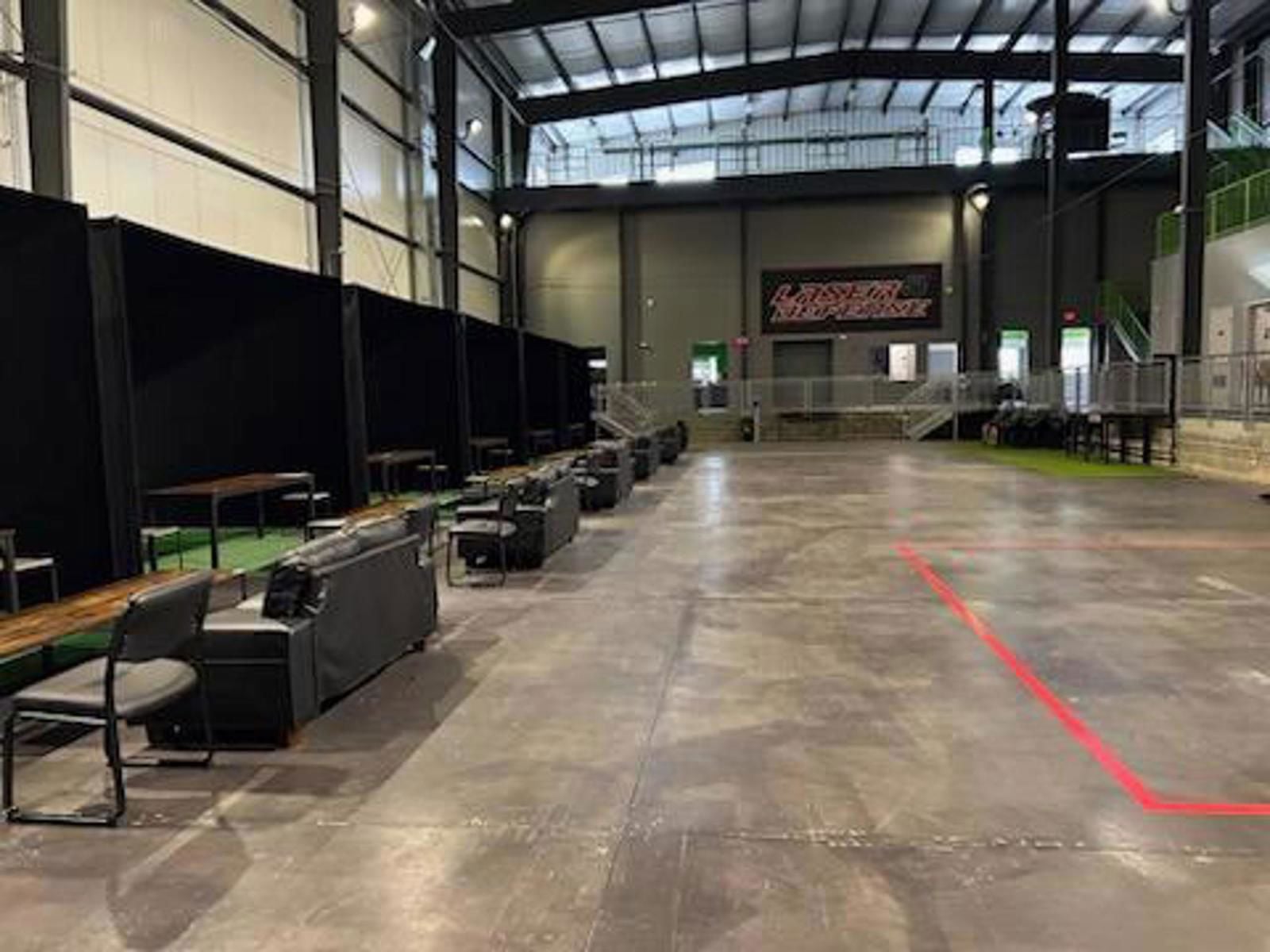 For Sale: 20,000 SF on 4.17 Acres Rare High Bay Special Use Building 9960 Ohio 43 - Image 12