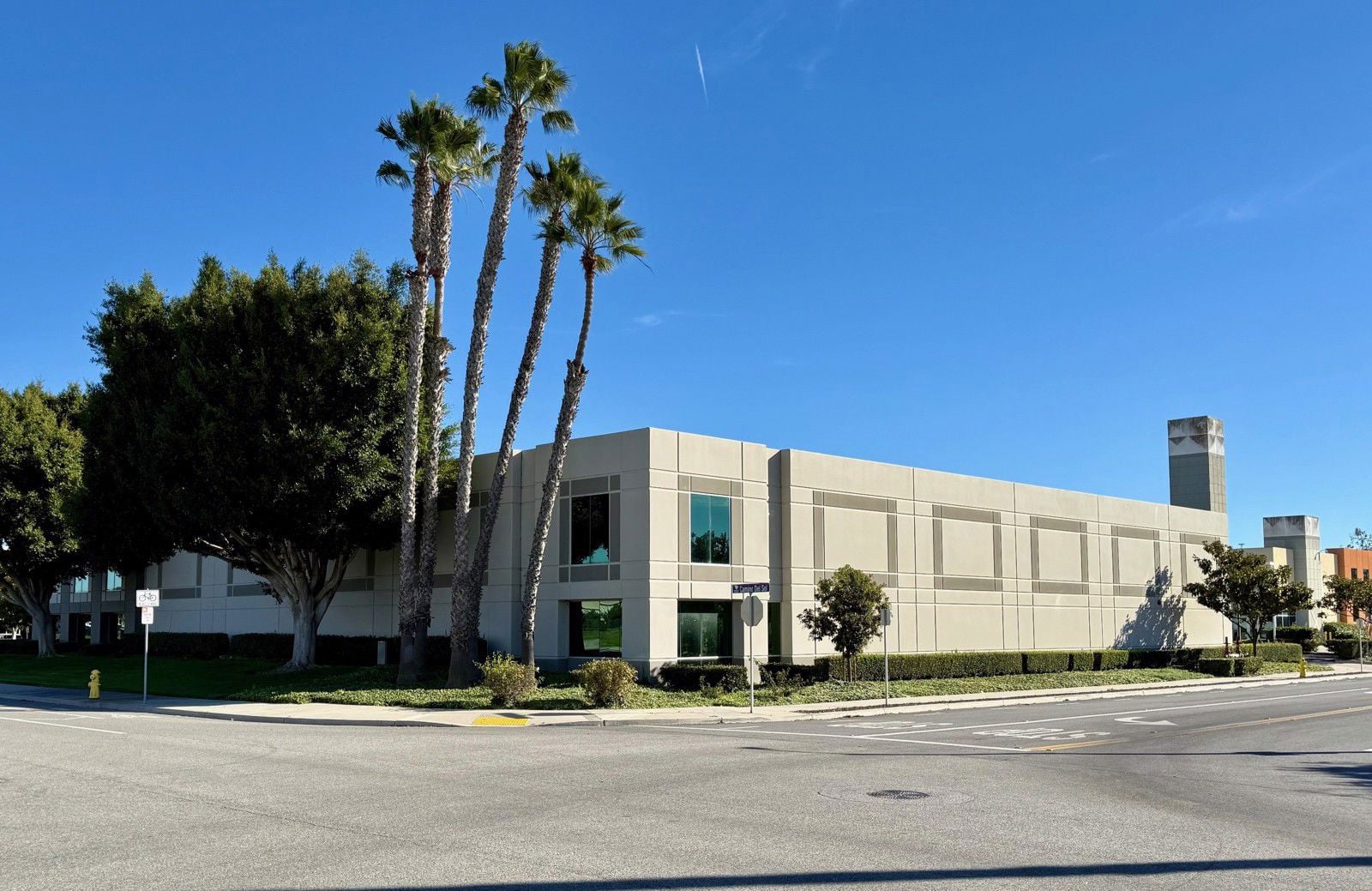 3100 Camino Del Sol Exterior 2025 2