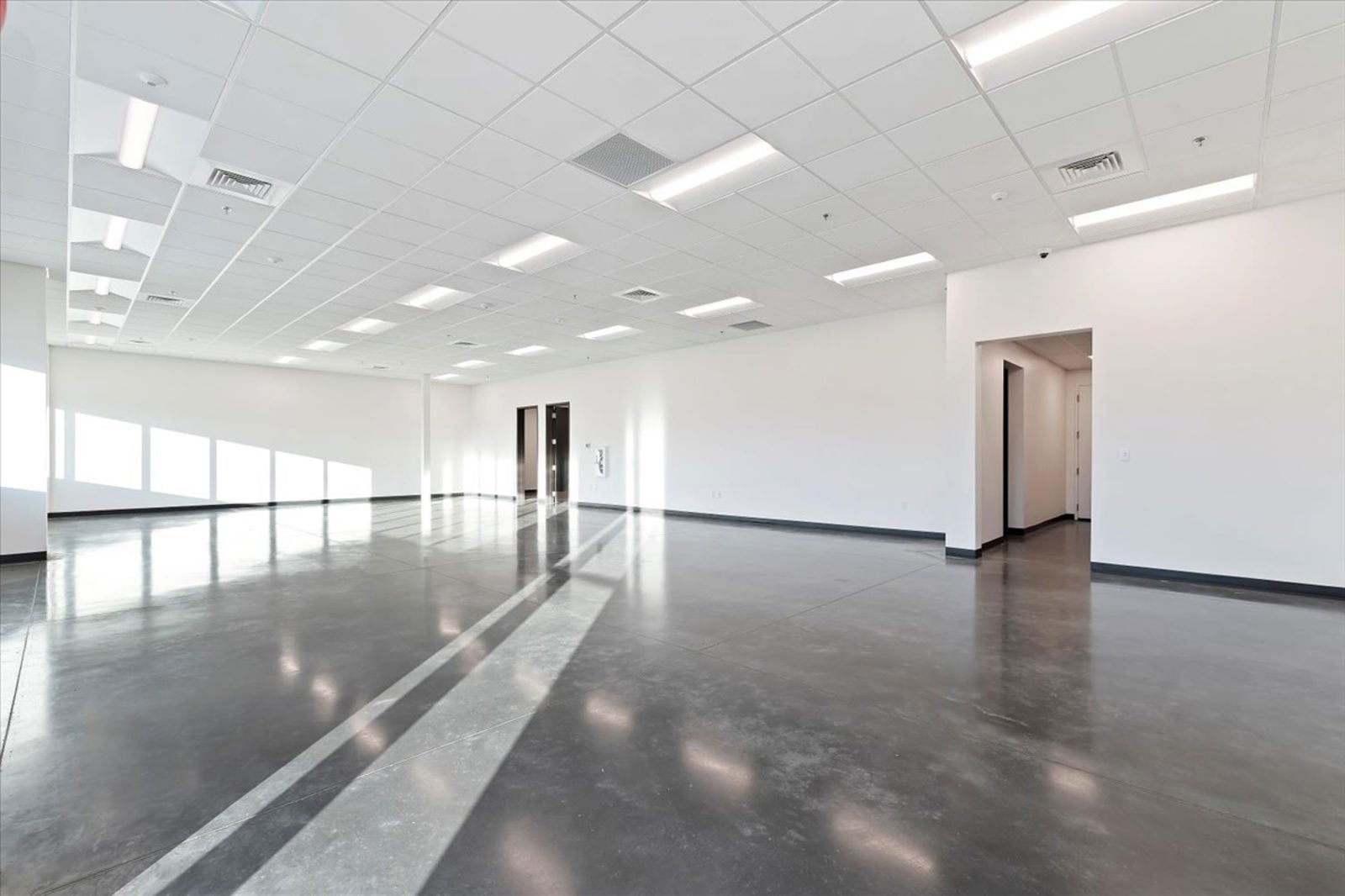 21-3515 E Linden St_021