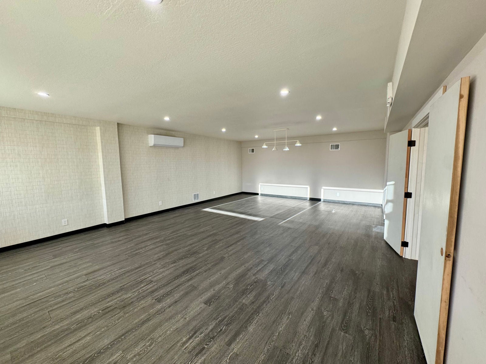 749 Old County, San Carlos