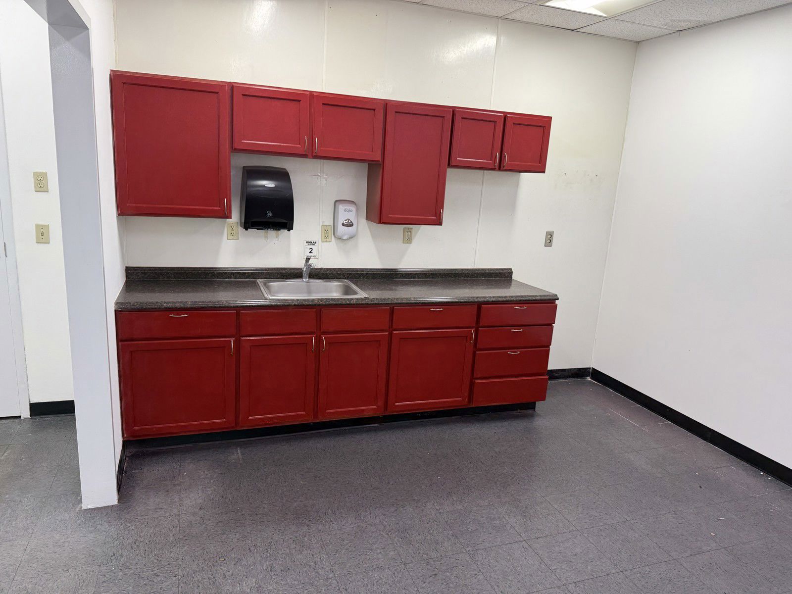 2414 Boeing Way - Image 2