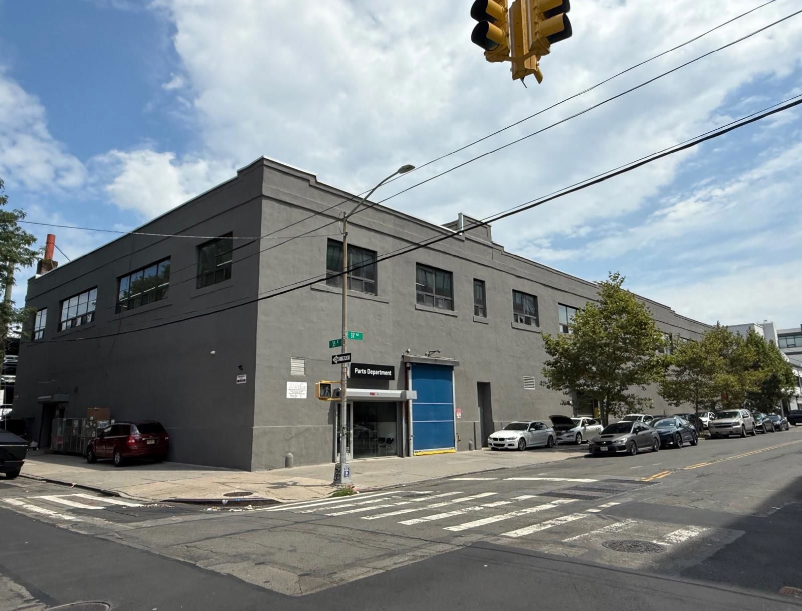 35-01 37th Avenue, Long Island City, Queens