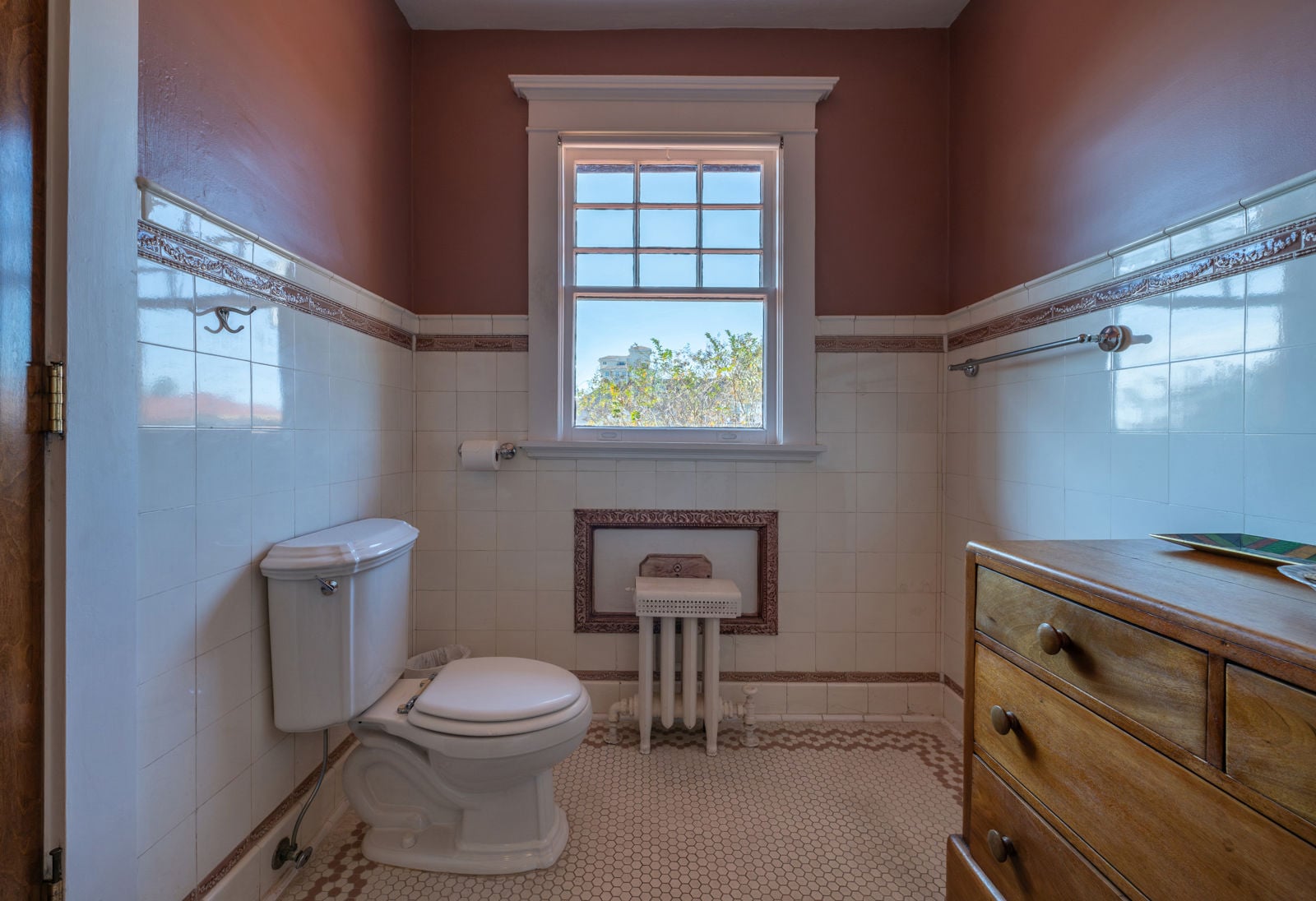 CBRE - 2165 River Blvd - Interior--12