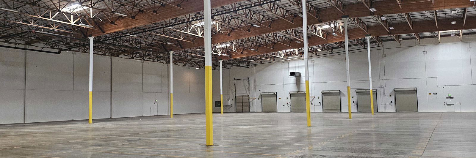 12755 Moya Blvd_Interior