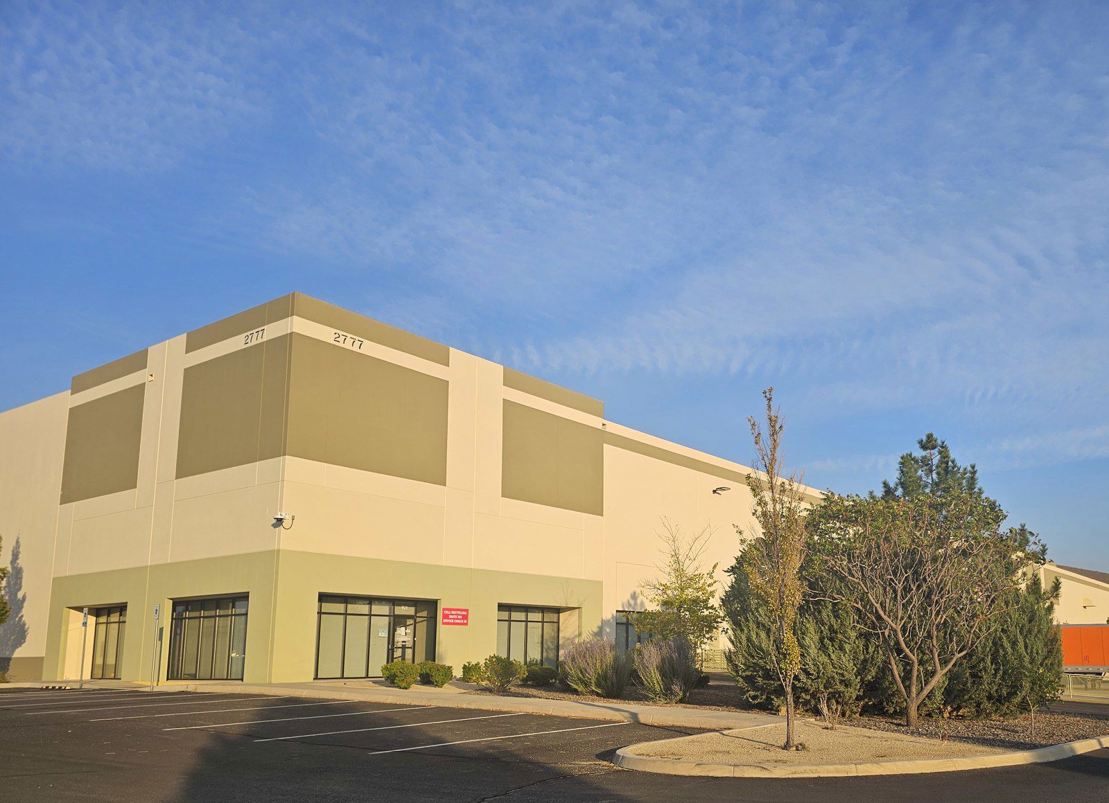 2777 USA Parkway Ste. 101_Main