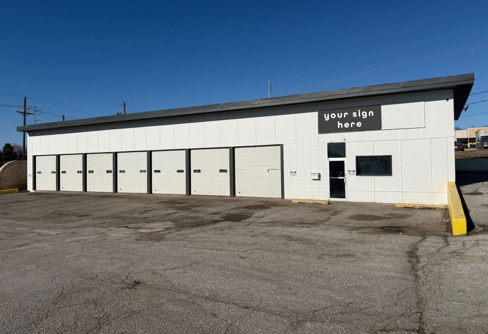 Service garage located in Southroads Technology Park 1003 Fort Crook Road North - Image 2