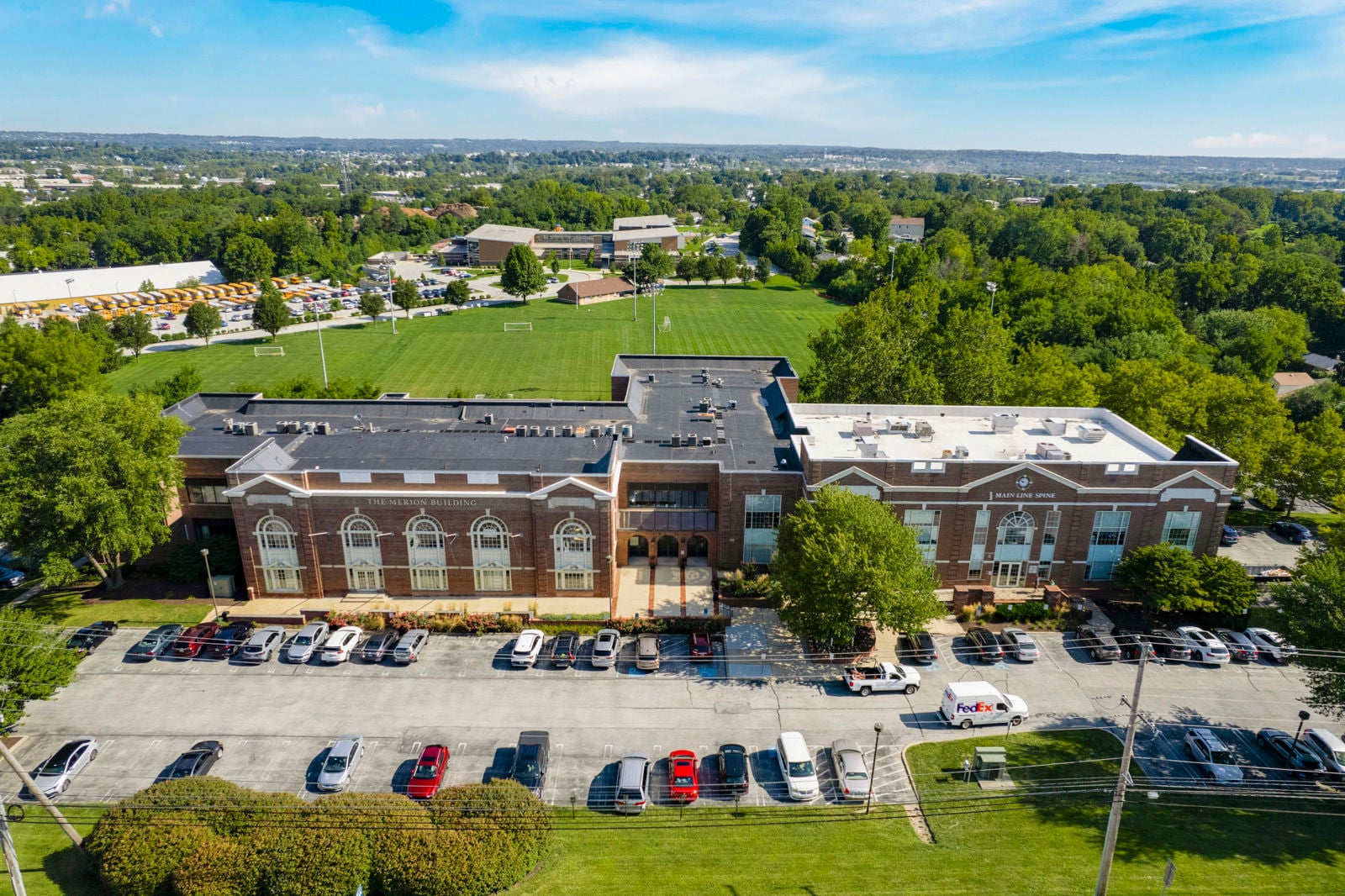 24-700 S Henderson Rd.24