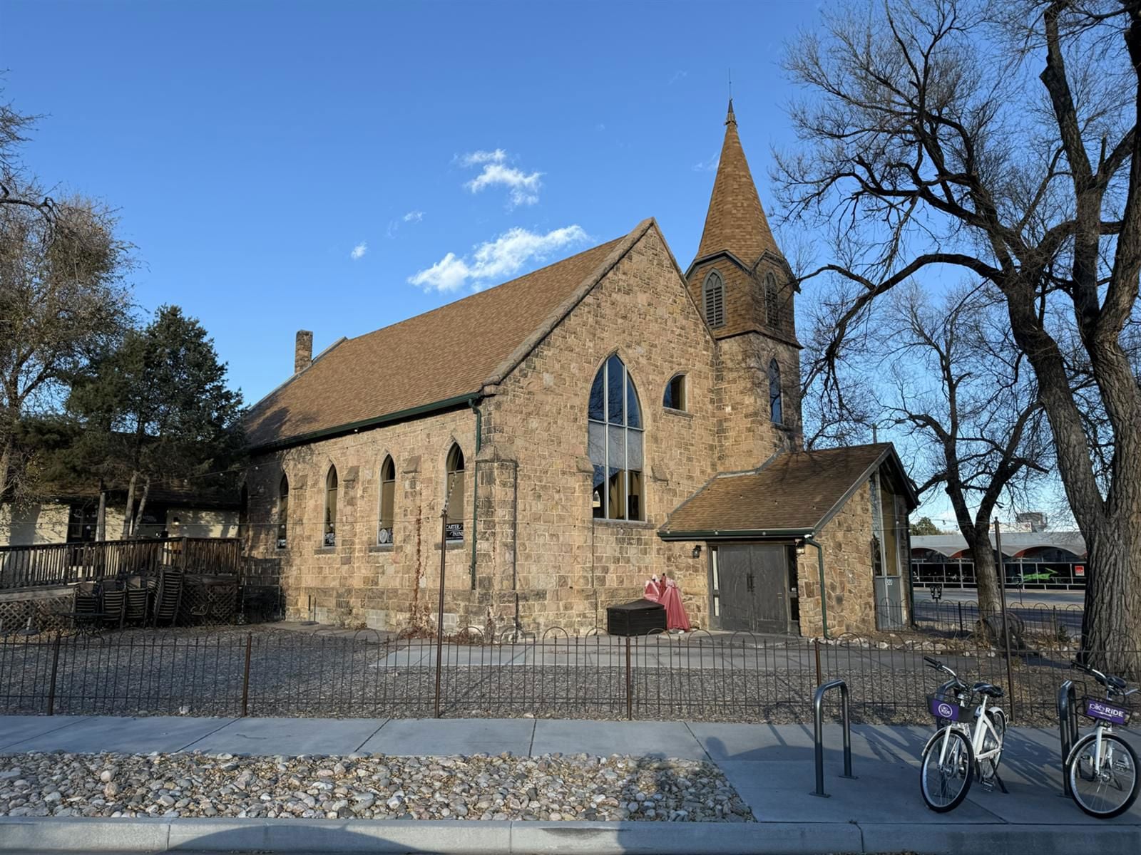 20251117_222745772_iOS