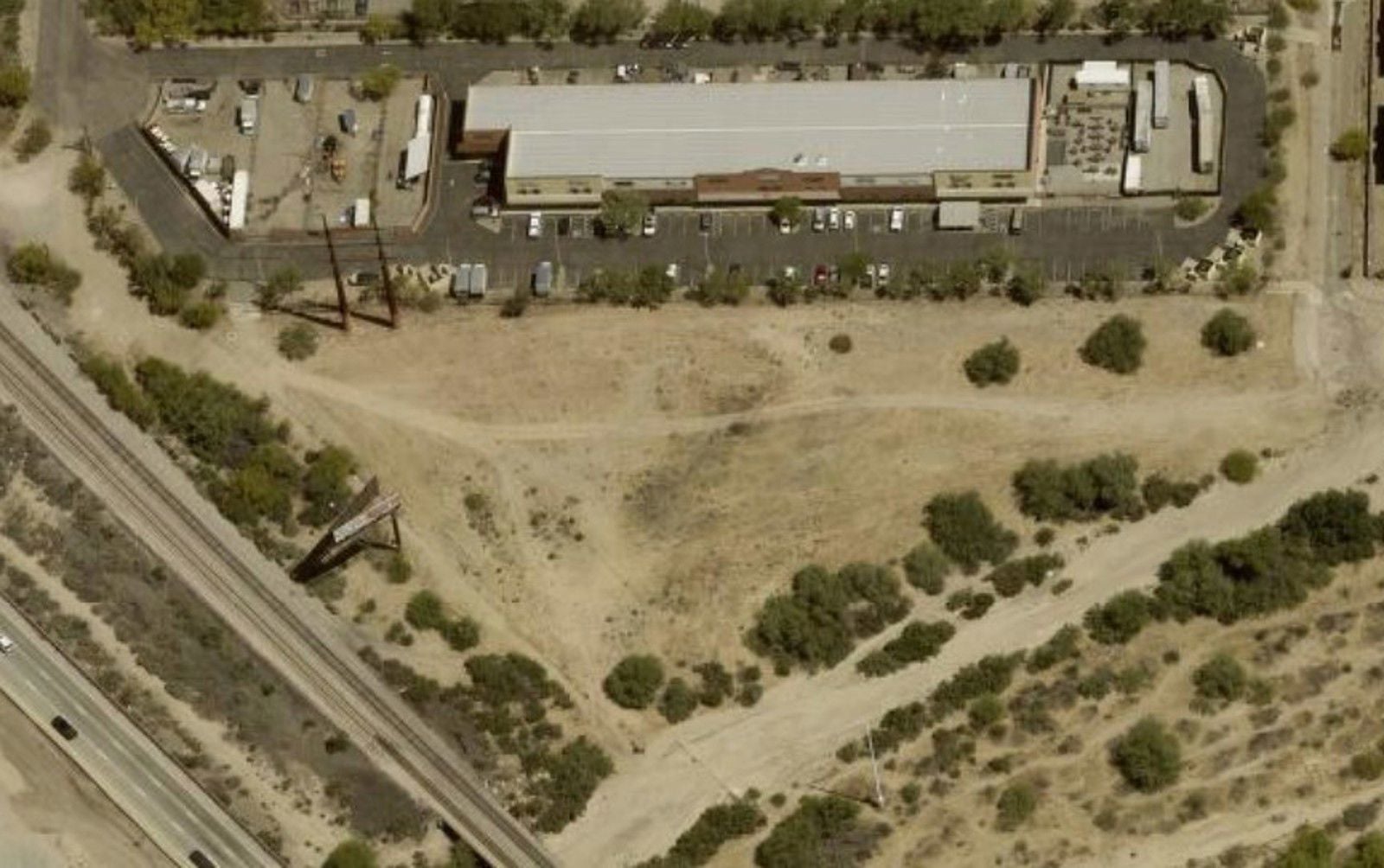 6800 N Camino Martin