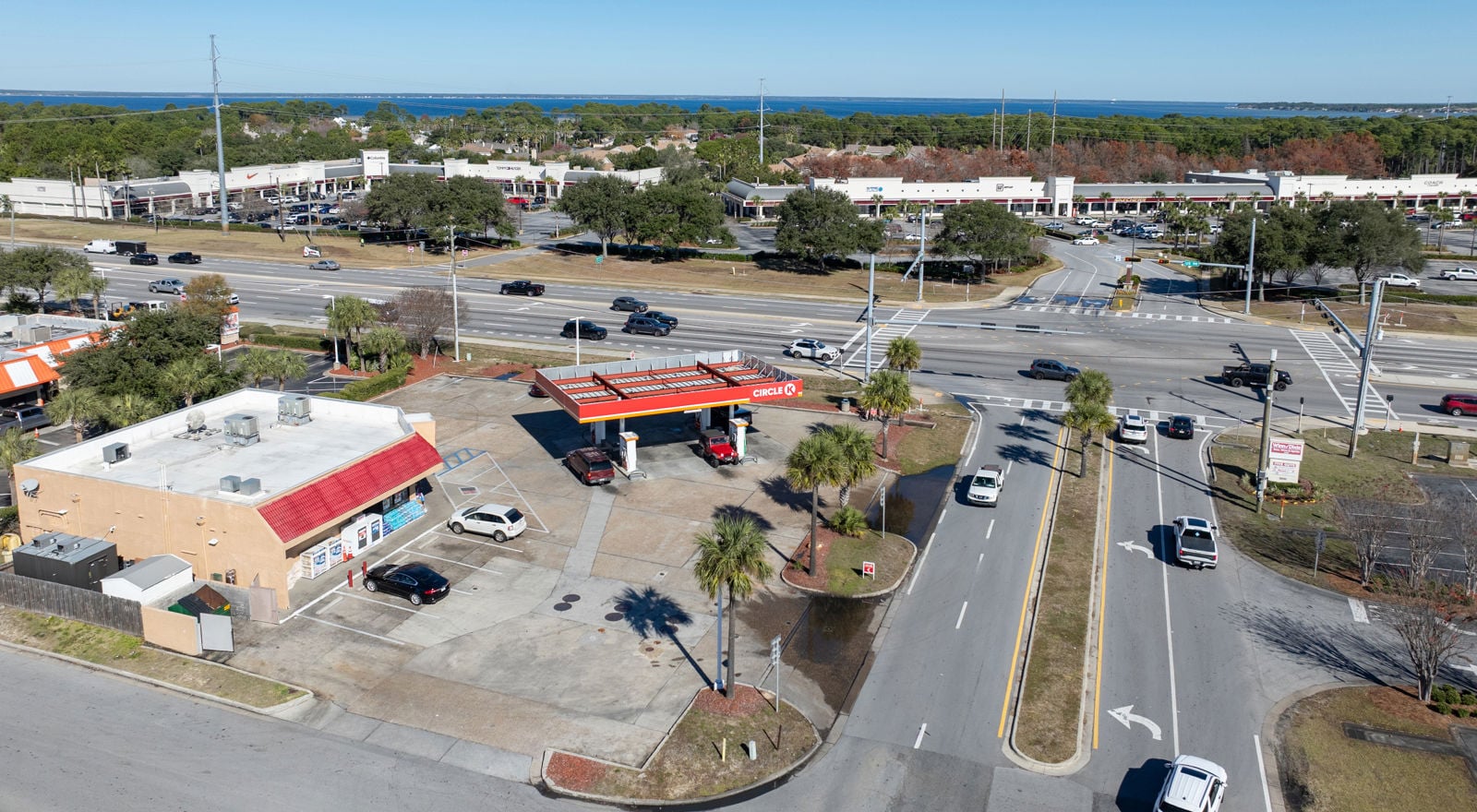 CBRE - 10685 US 98 --25