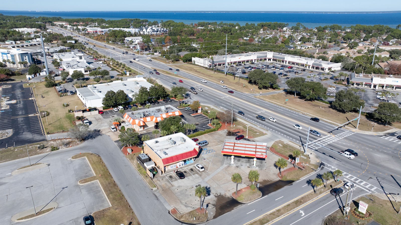 CBRE - 10685 US 98 --15