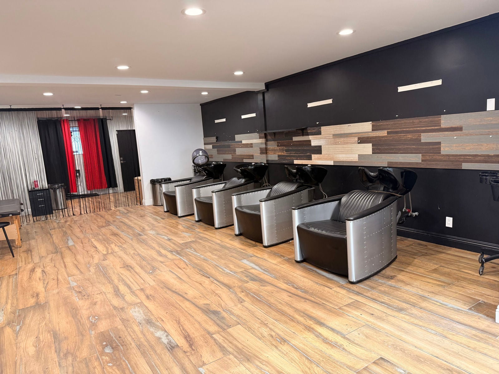 459 1□2 S. La Brea Unit D-image # 8.JPEG