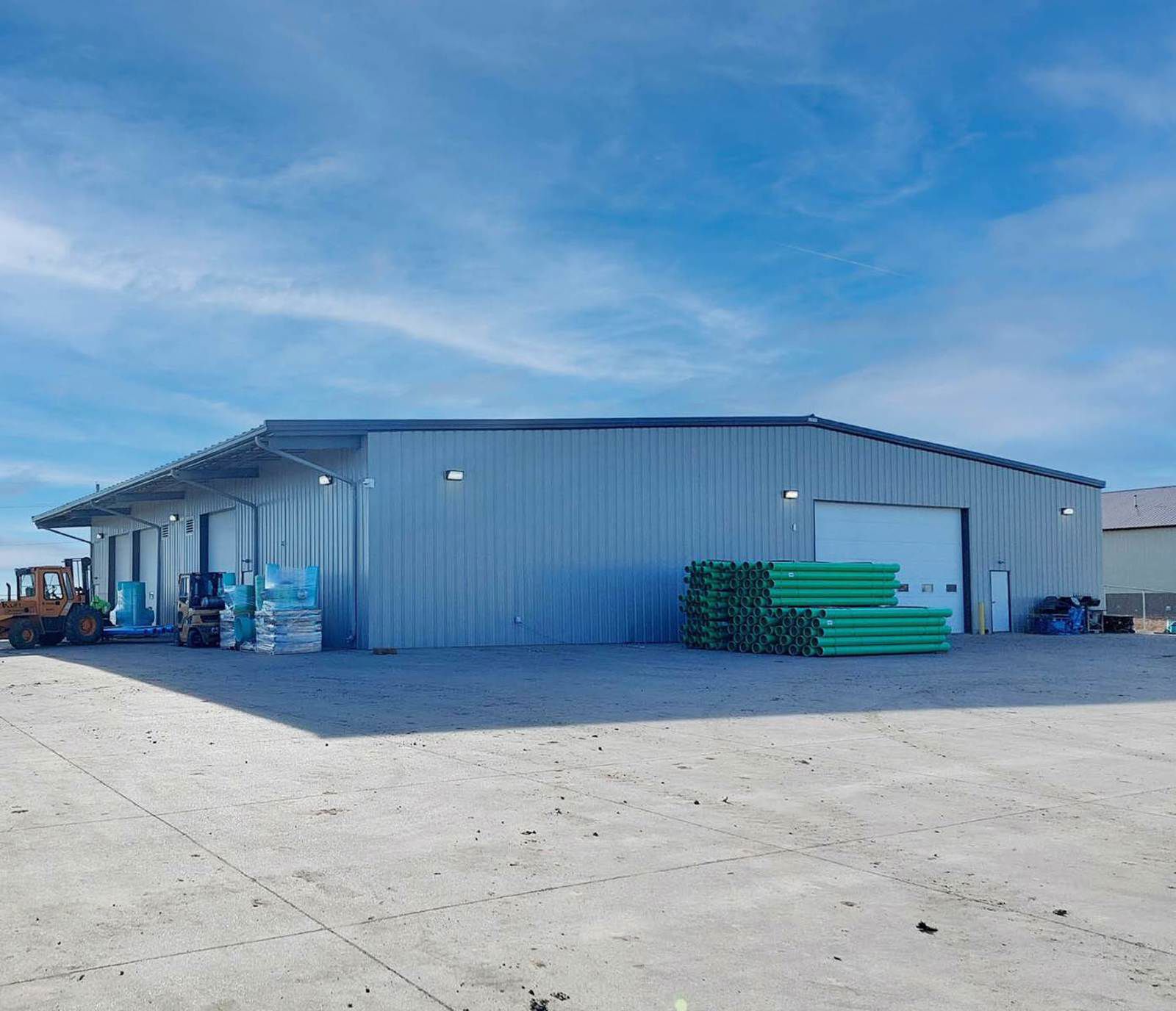 Warehouse and Outdoor Storage For Sale 3008 Morningside Road - Image 2