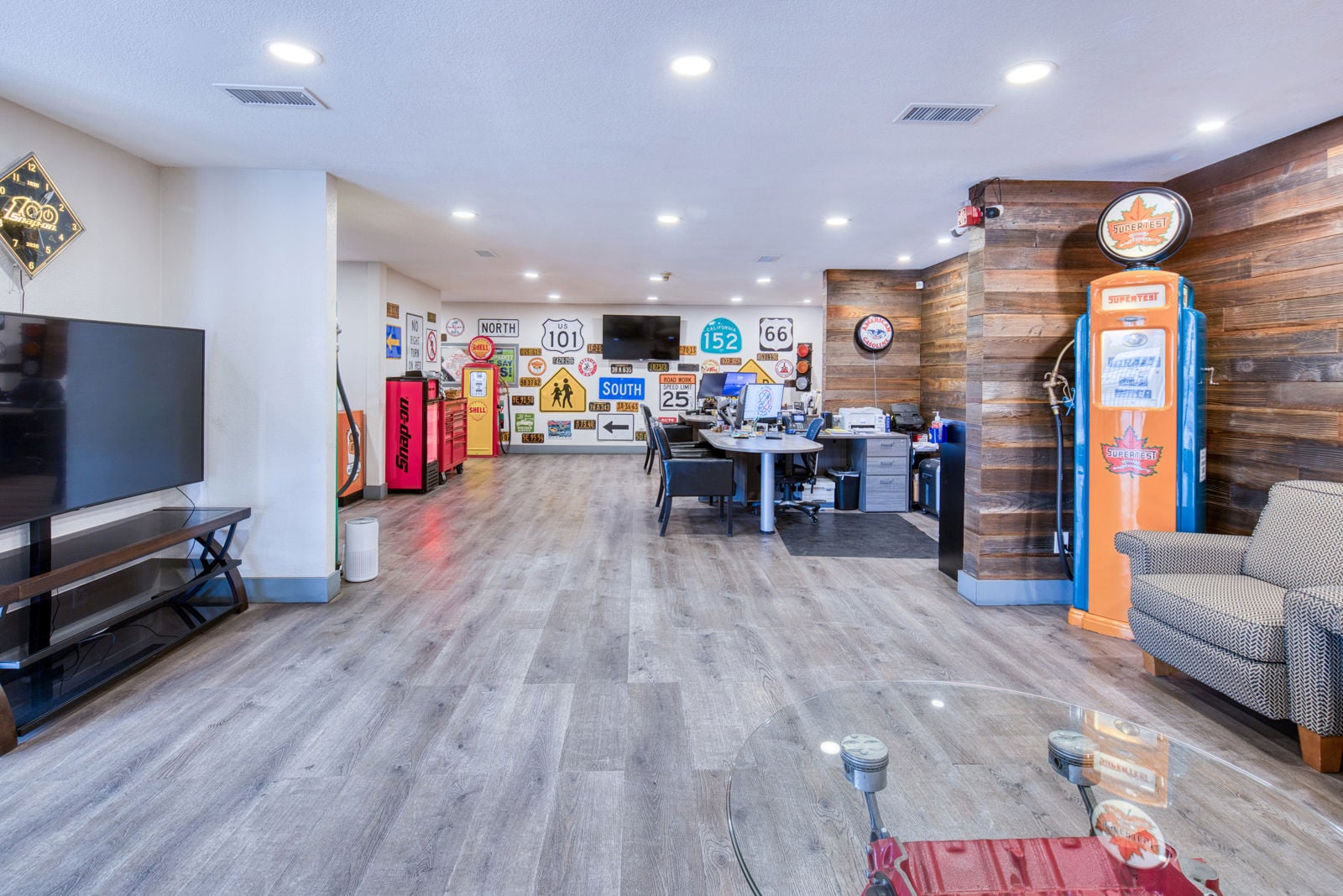 6939 Powerr Inn Road  6939 Power Inn Road - Image 2