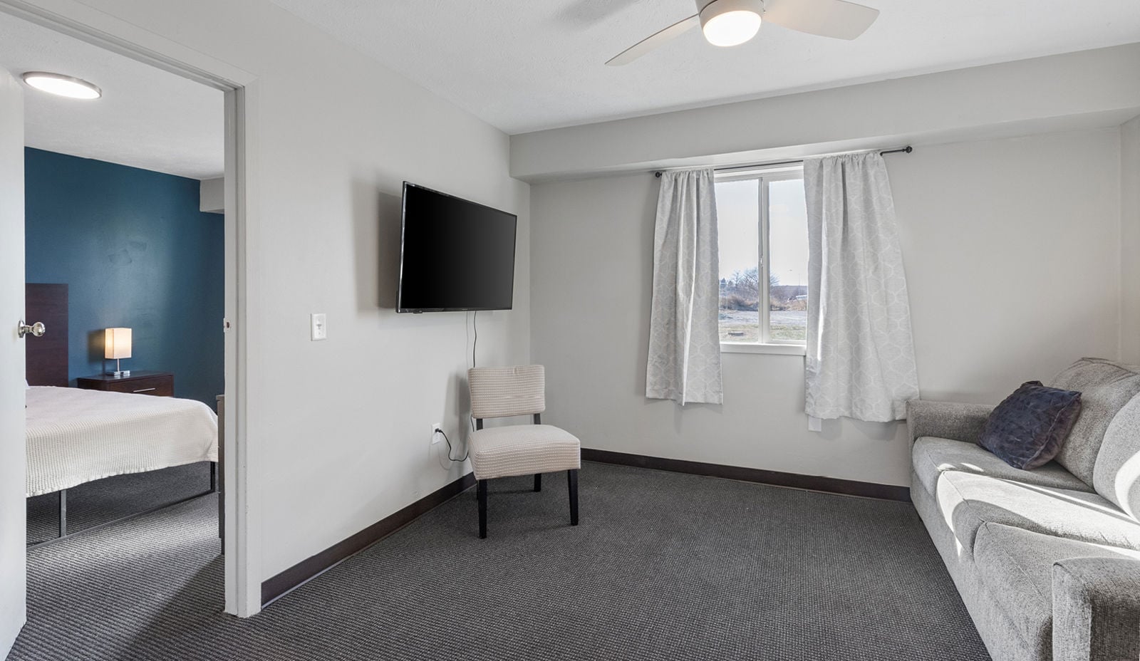 UNDERWOOD MOTEL & EXTENDED STAY OFF I-80 26553 Magnolia Road - Image 12