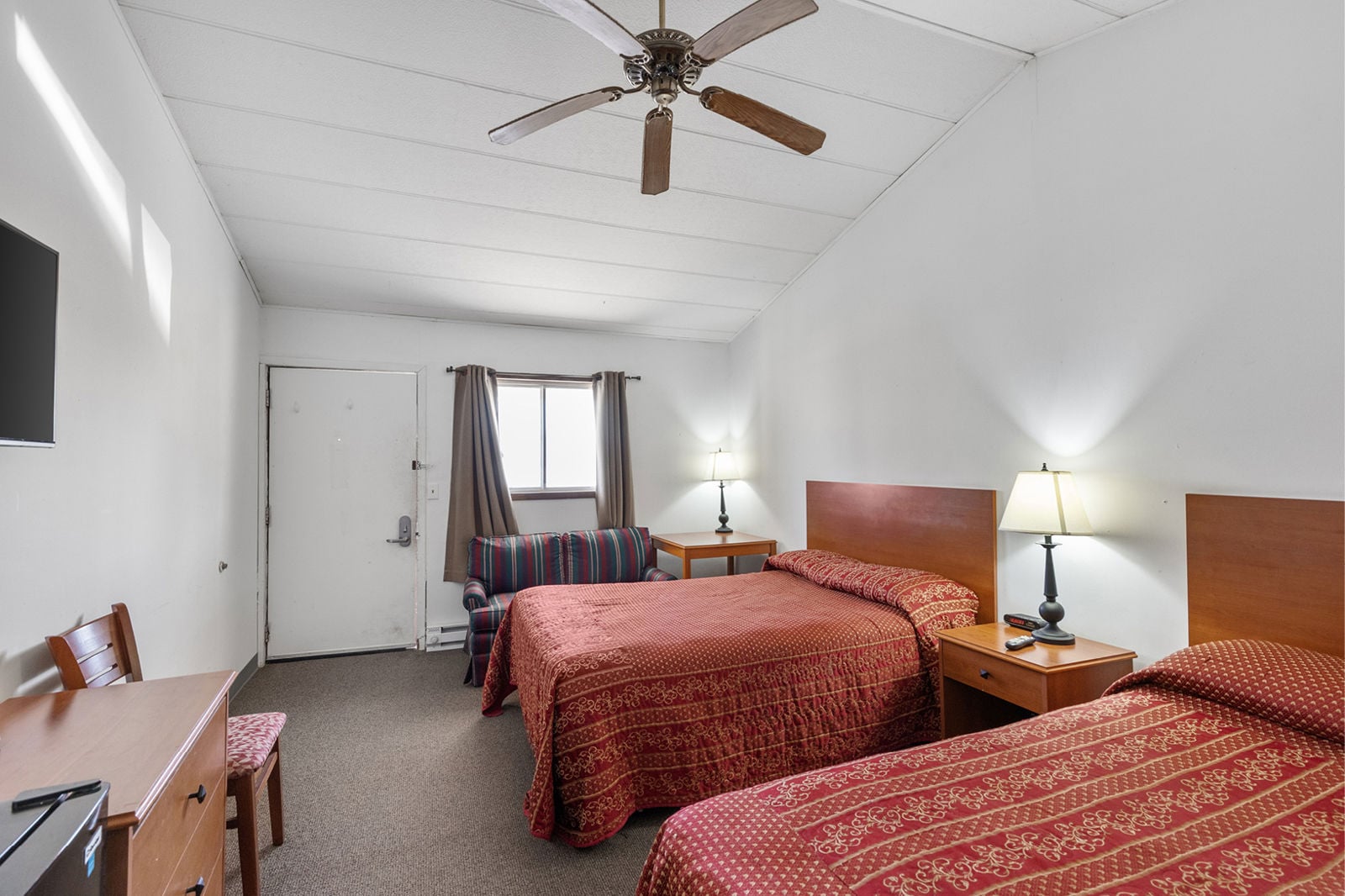 UNDERWOOD MOTEL ON MULBERRY 24936 Mulberry Lane - Image 8