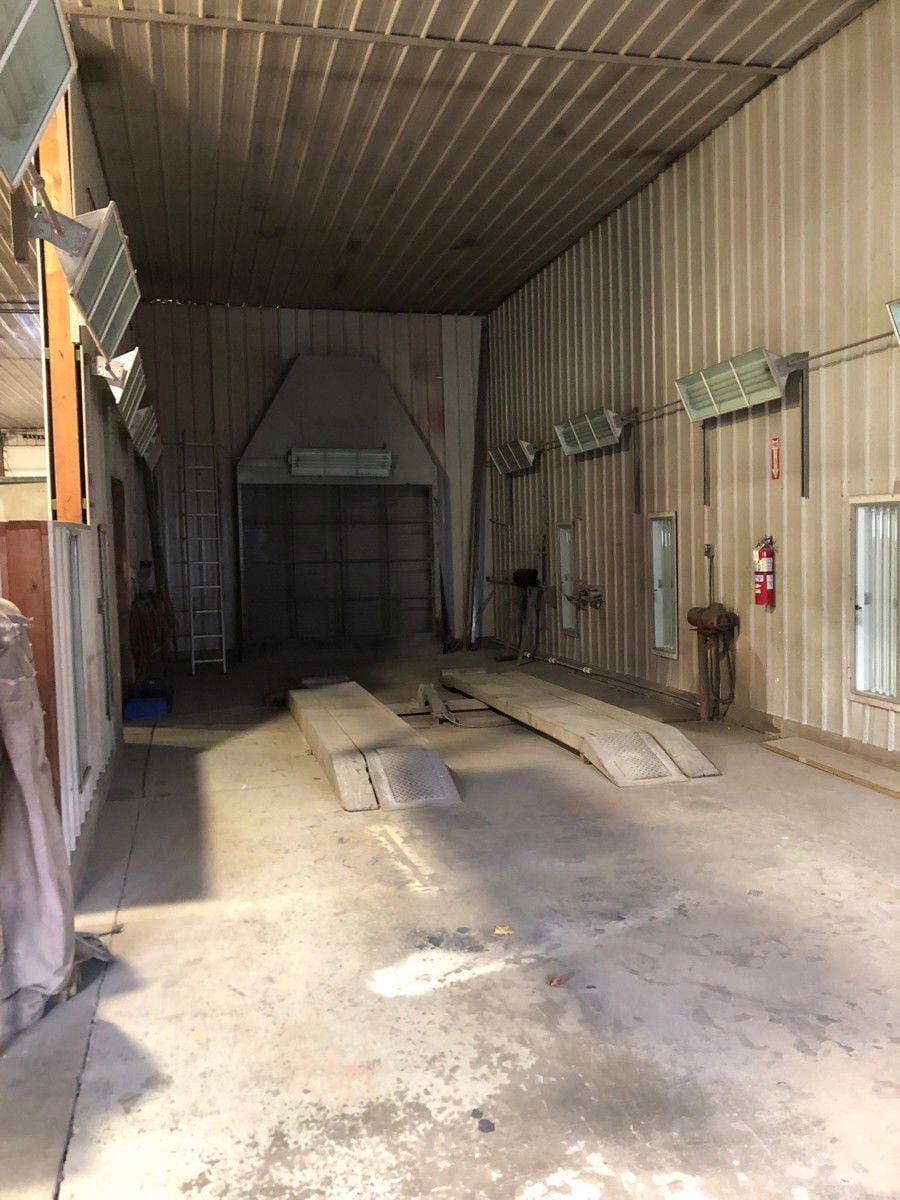 Interior Photo Paint Booth