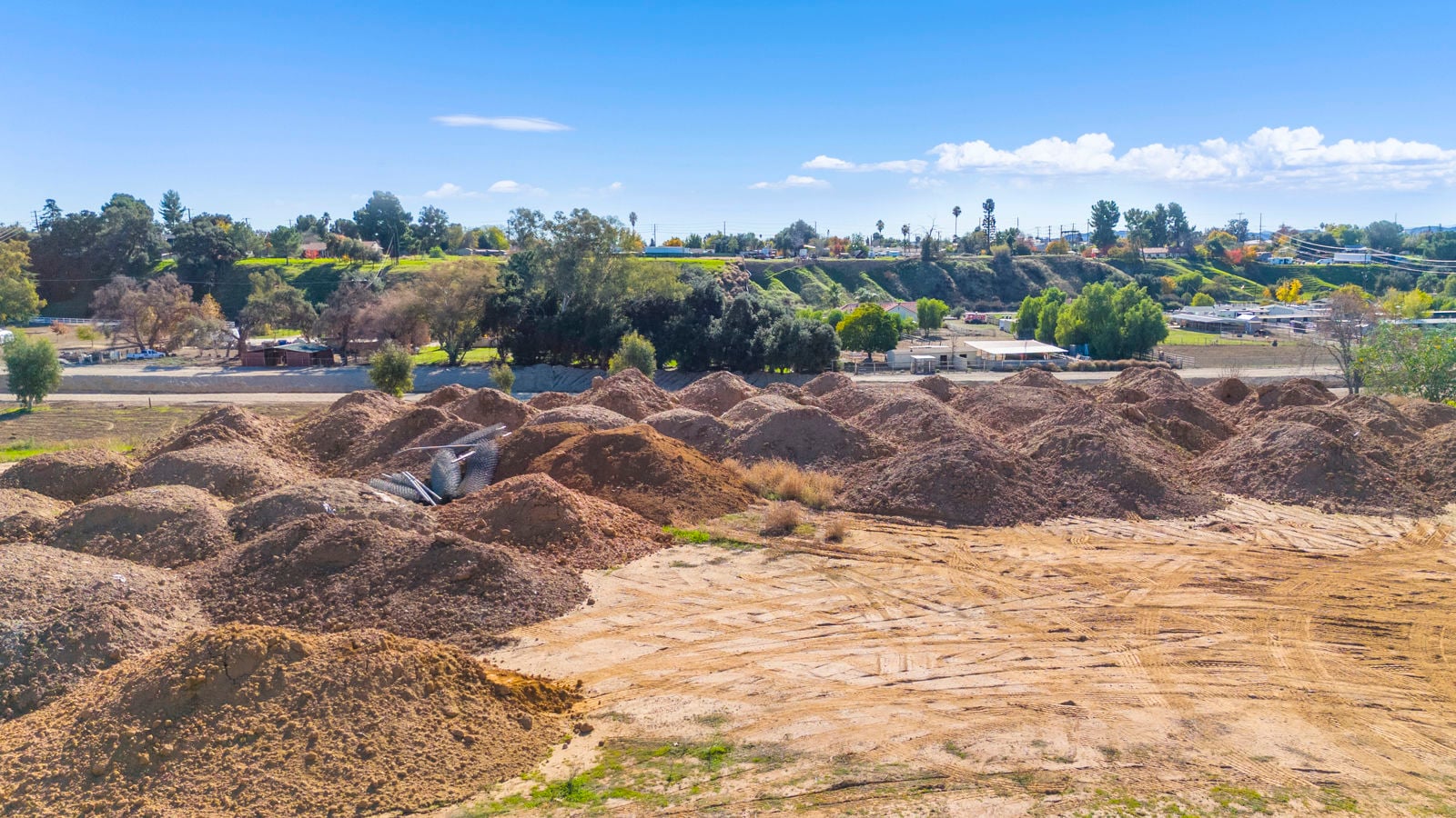 DJI_20251209122603_0037_D