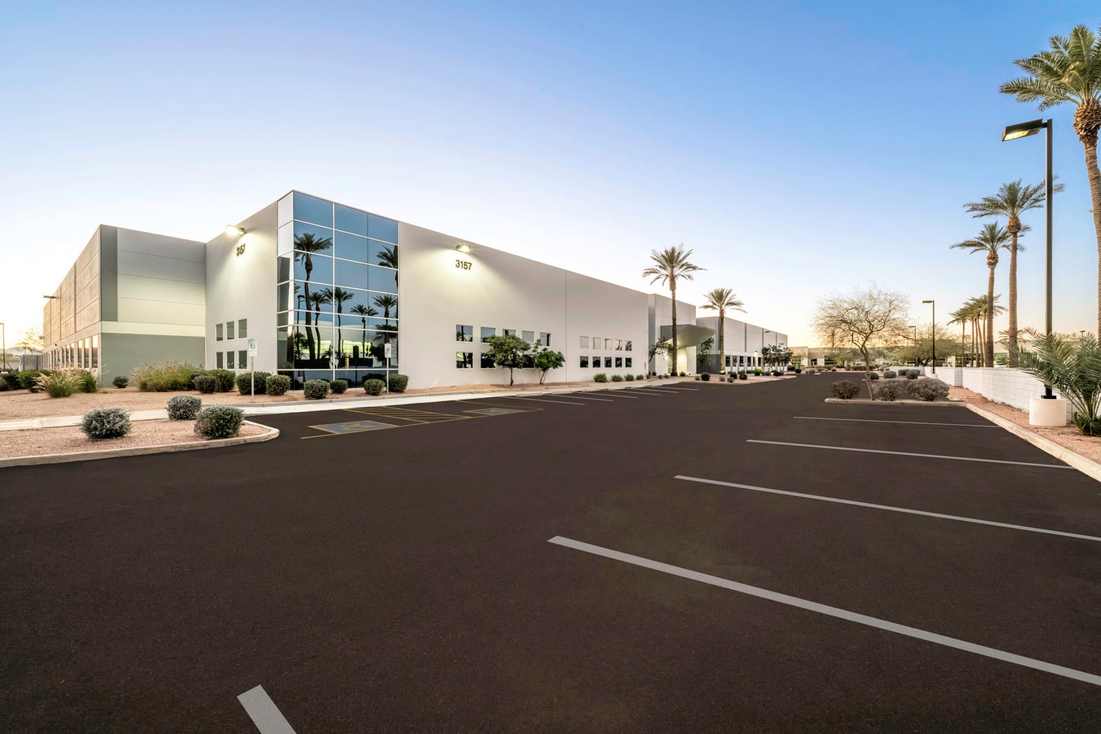 3157 E Elwood Street 547 Final B Low Res