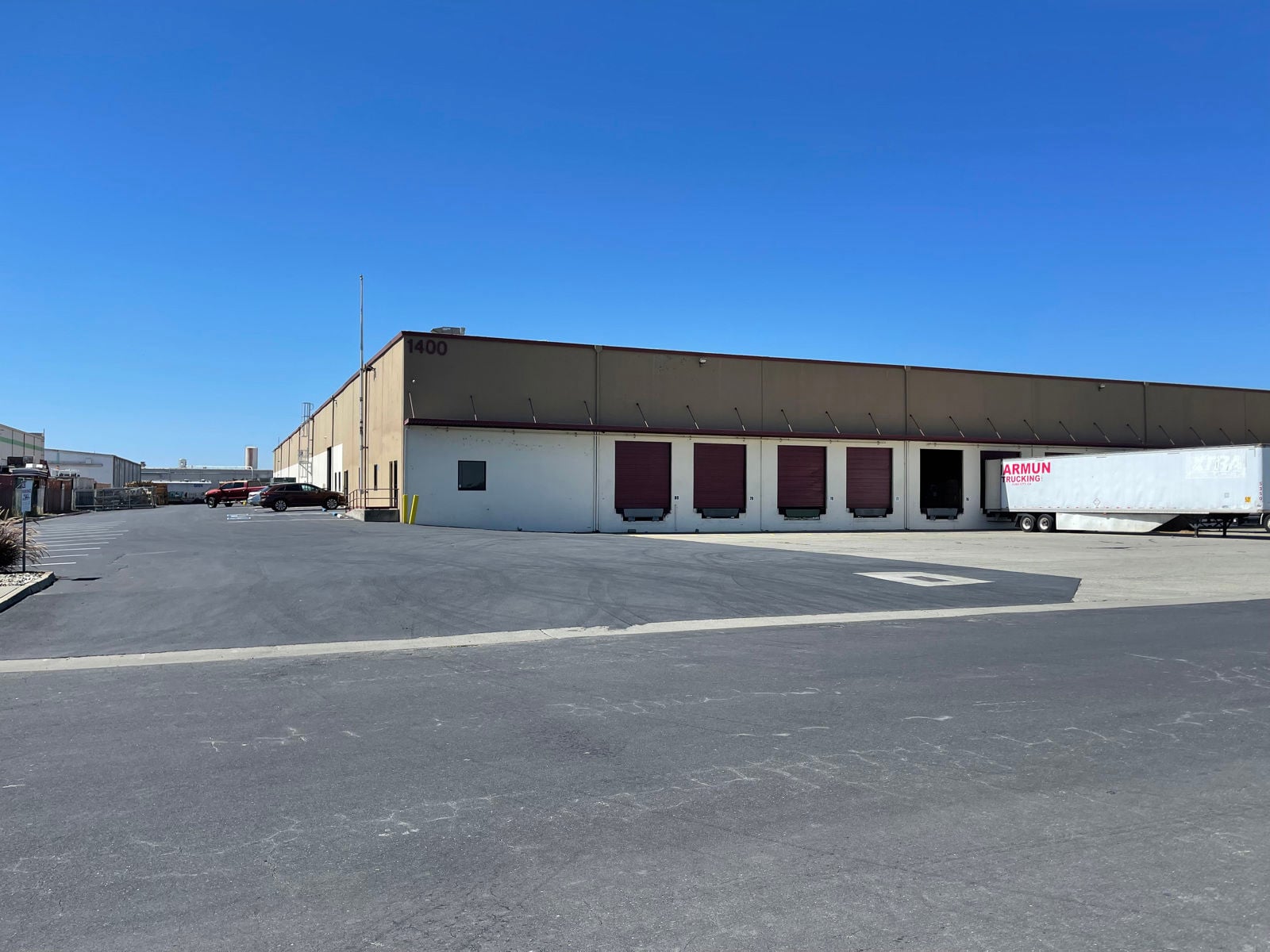 1400 Churchill Downs Avenue - Image 3