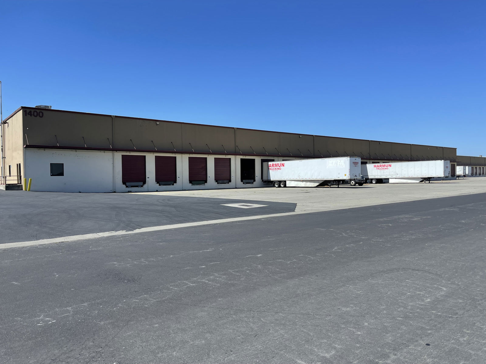 1400 Churchill Downs Avenue - Image 4