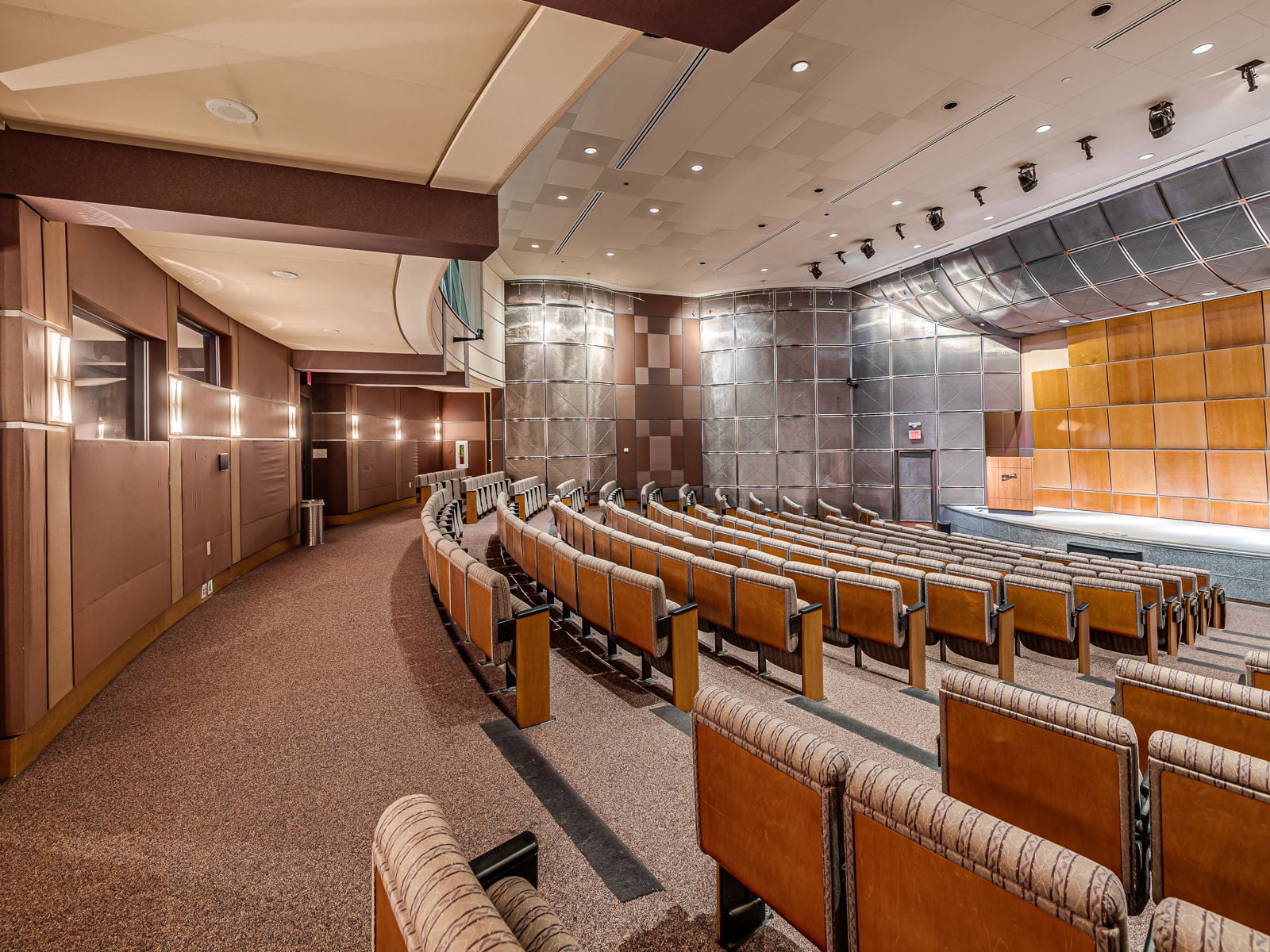 101 East 2nd Street South-104