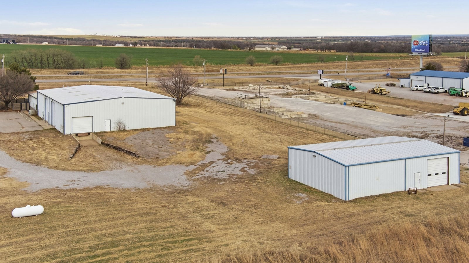 11-135_15160%20NW%20Expressway