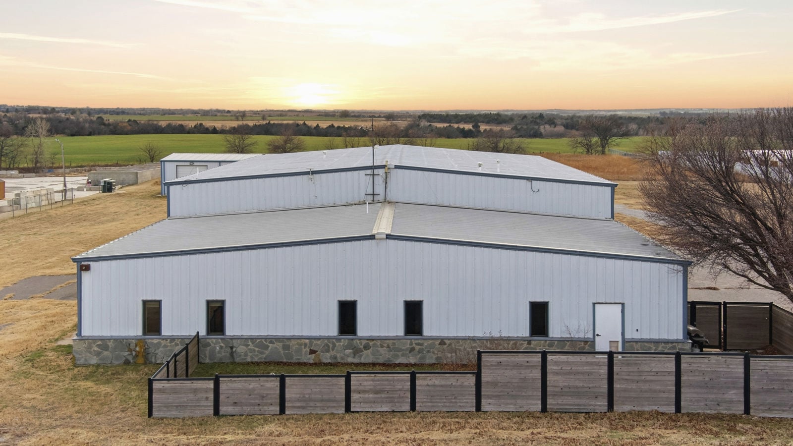 04-103_15160%20NW%20Expressway