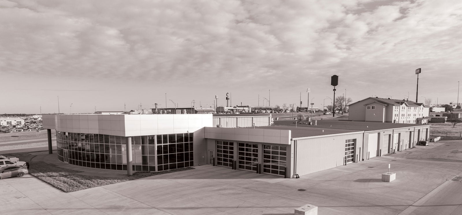 Service and Sales Warehouse 9203 South 145th Street - Image 17